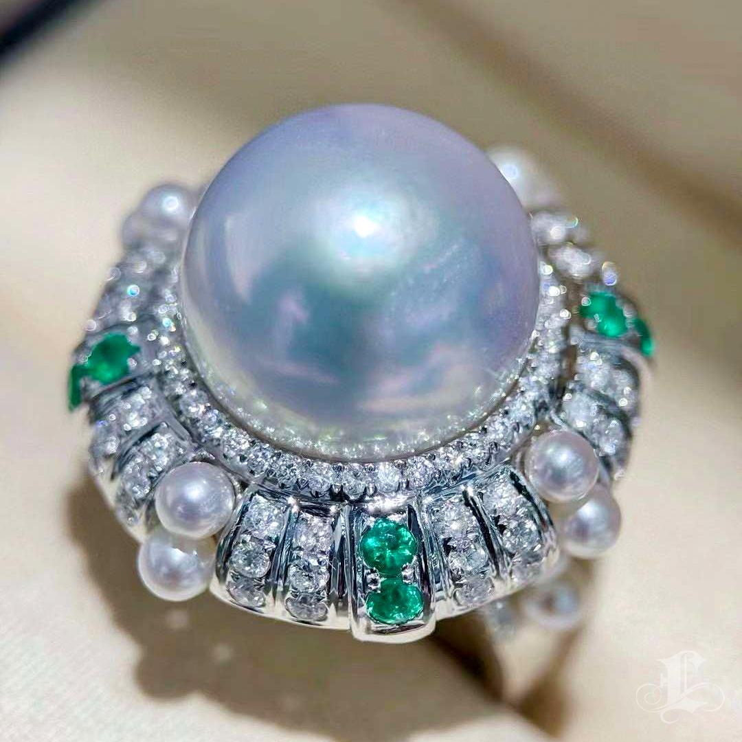 【Crown Radiance】Celestial Regalia Aurora South Sea Pearl Royal Ring For Sale 4