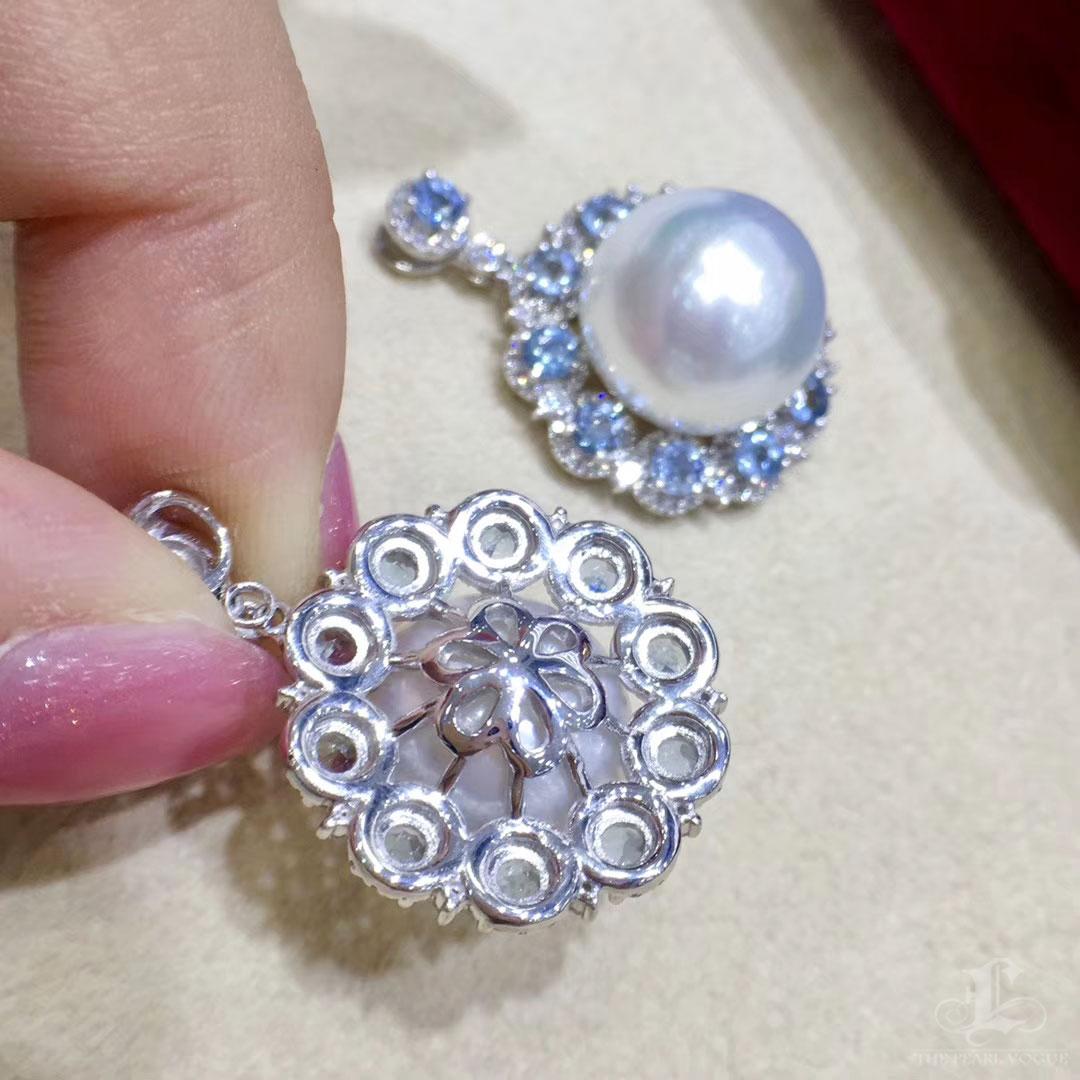 【Crown Radiance】Colgante de perla del mar del sur, aguamarina y diamantes con halo celestial en venta 2