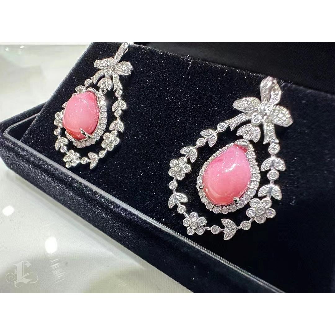 【Conchéa】Orecchini di perle e diamanti con arco di Duchessa - 8.99ct in vendita 6