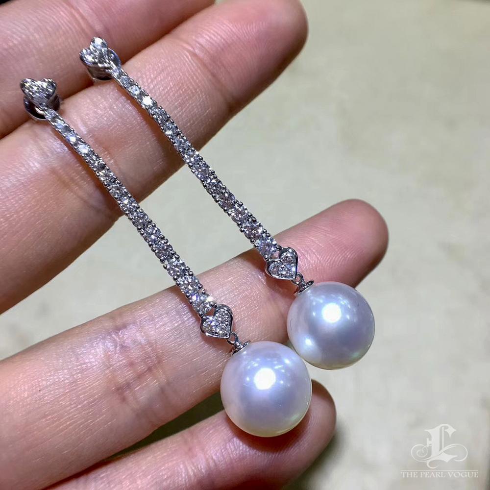 【Sculpture géométrique】Boucles d'oreilles en forme de cœur Aurora, perles de mer du Sud et diamants Pour femmes en vente