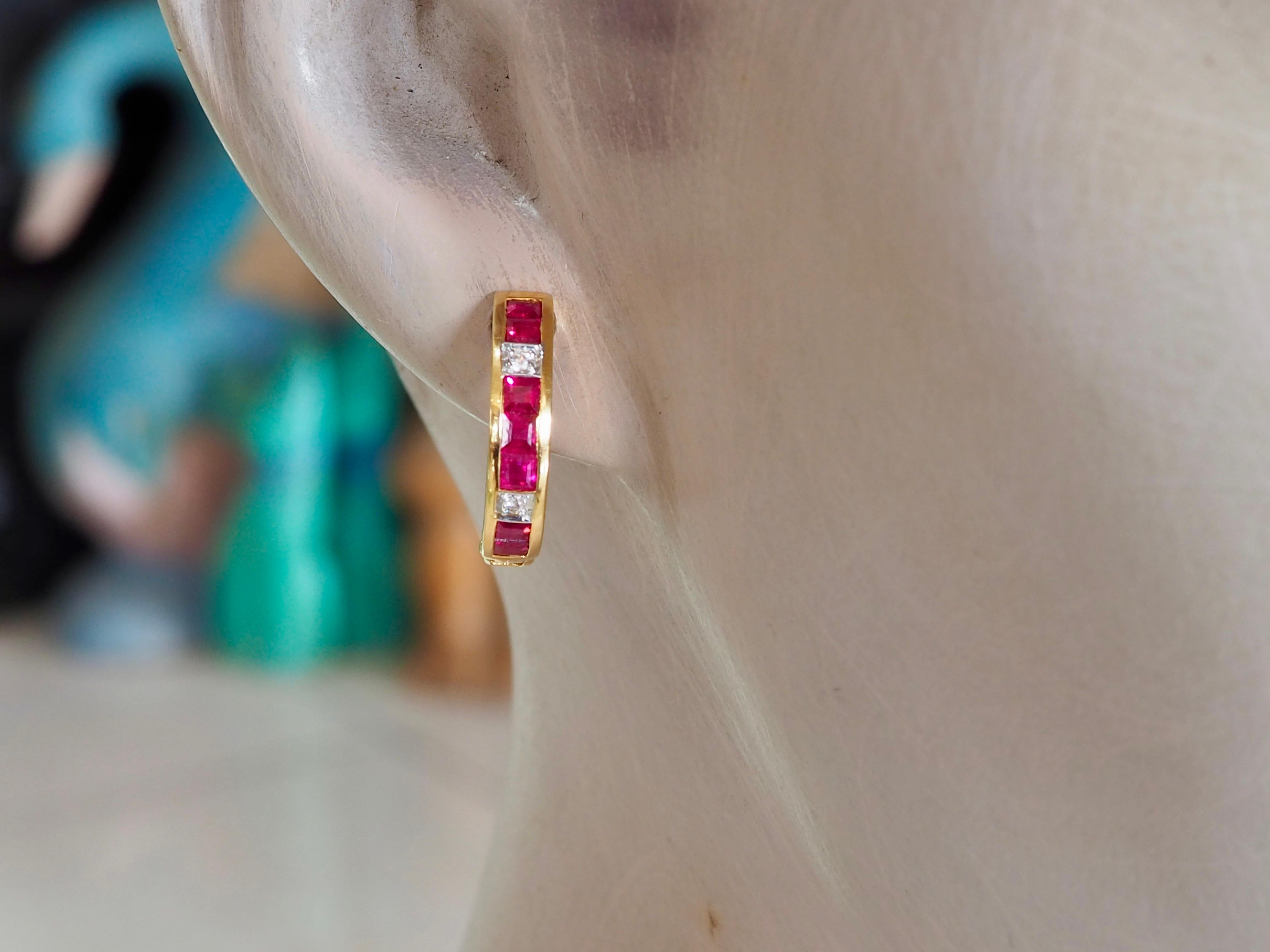 18K Gold 1.40ct Squared Ruby & 0.04ct Diamond Hoop Earrings For Sale 3