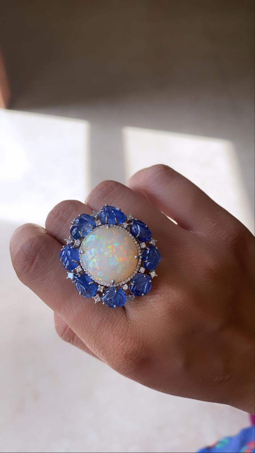 18k Gold, 14.68 Carat Ethiopian Opal, Blue Sapphire & Diamonds Cocktail Ring In New Condition In Hong Kong, HK