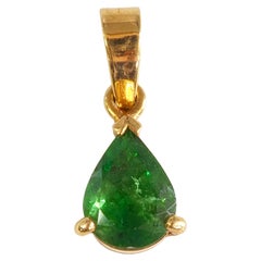 18K Gold 1.48ct Pear Tsavorite Garnet Classic Pronged Pendant Enhancer