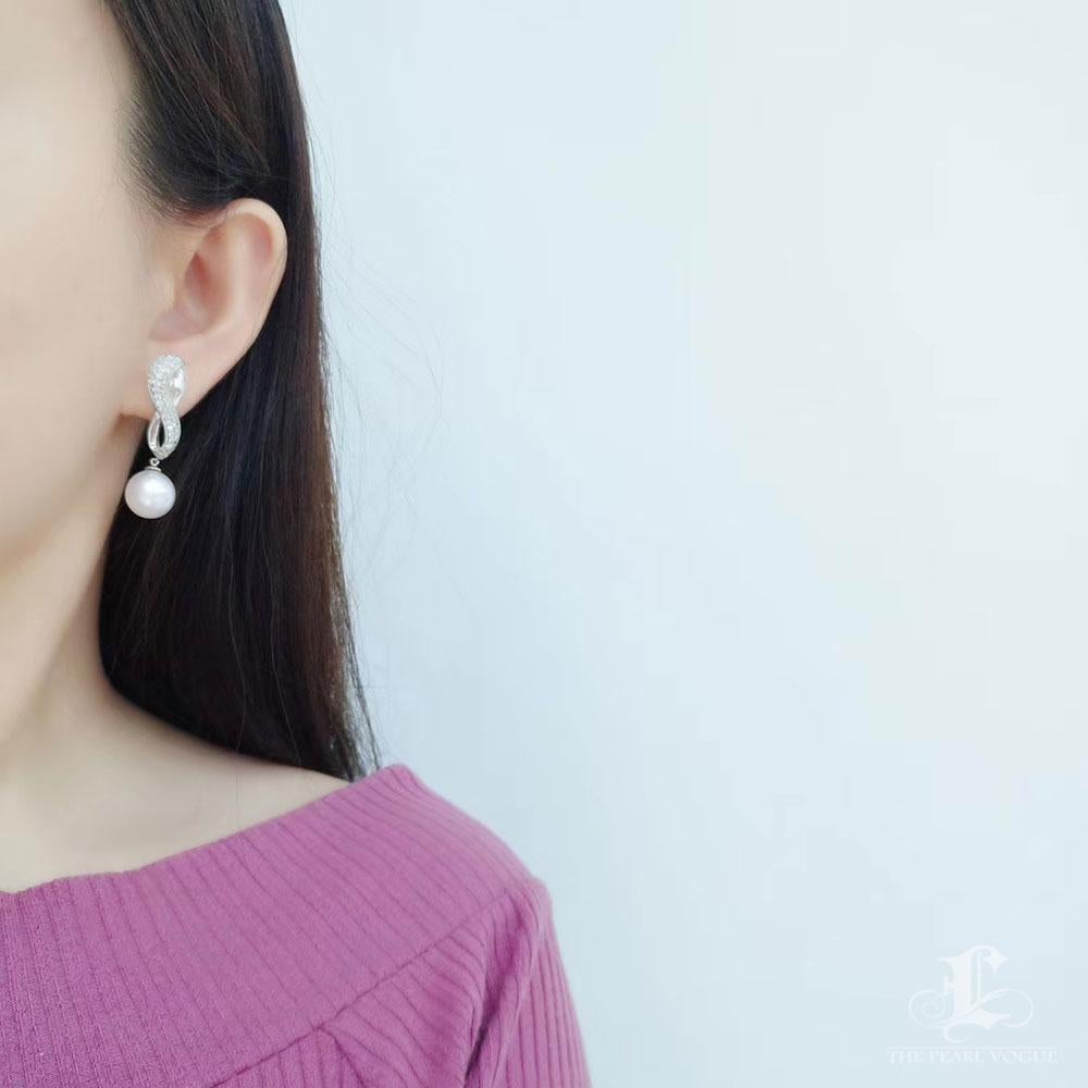 Uncut 【Crown Radiance】Infinity Aurora South Sea Pearl Diamond Gala Drop Earrings For Sale