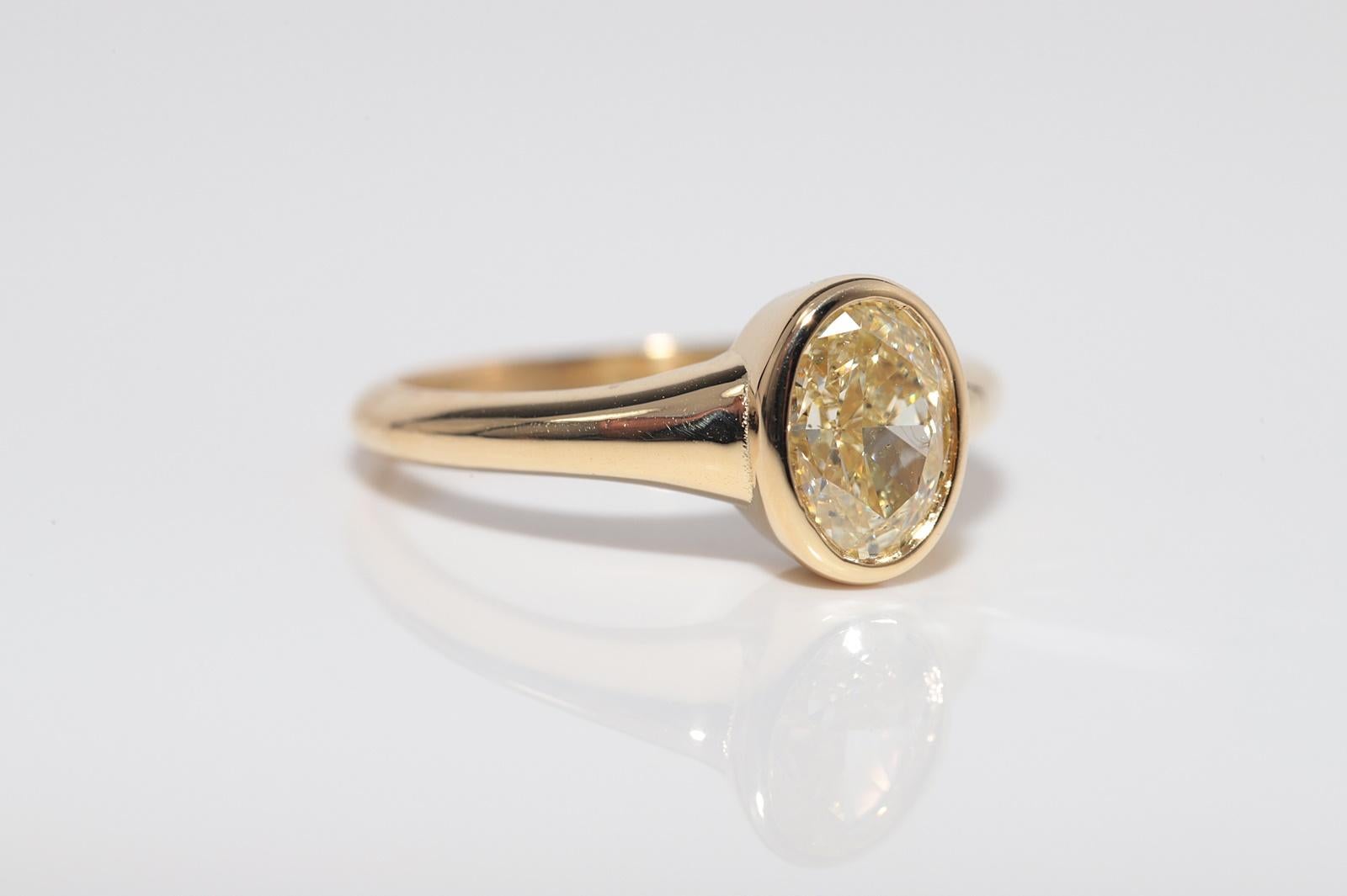 Bague solitaire en or 18k 1.51 ct Light Fancy Color Oval Cut certifiée GIA Neuf - En vente à Fatih/İstanbul, 34