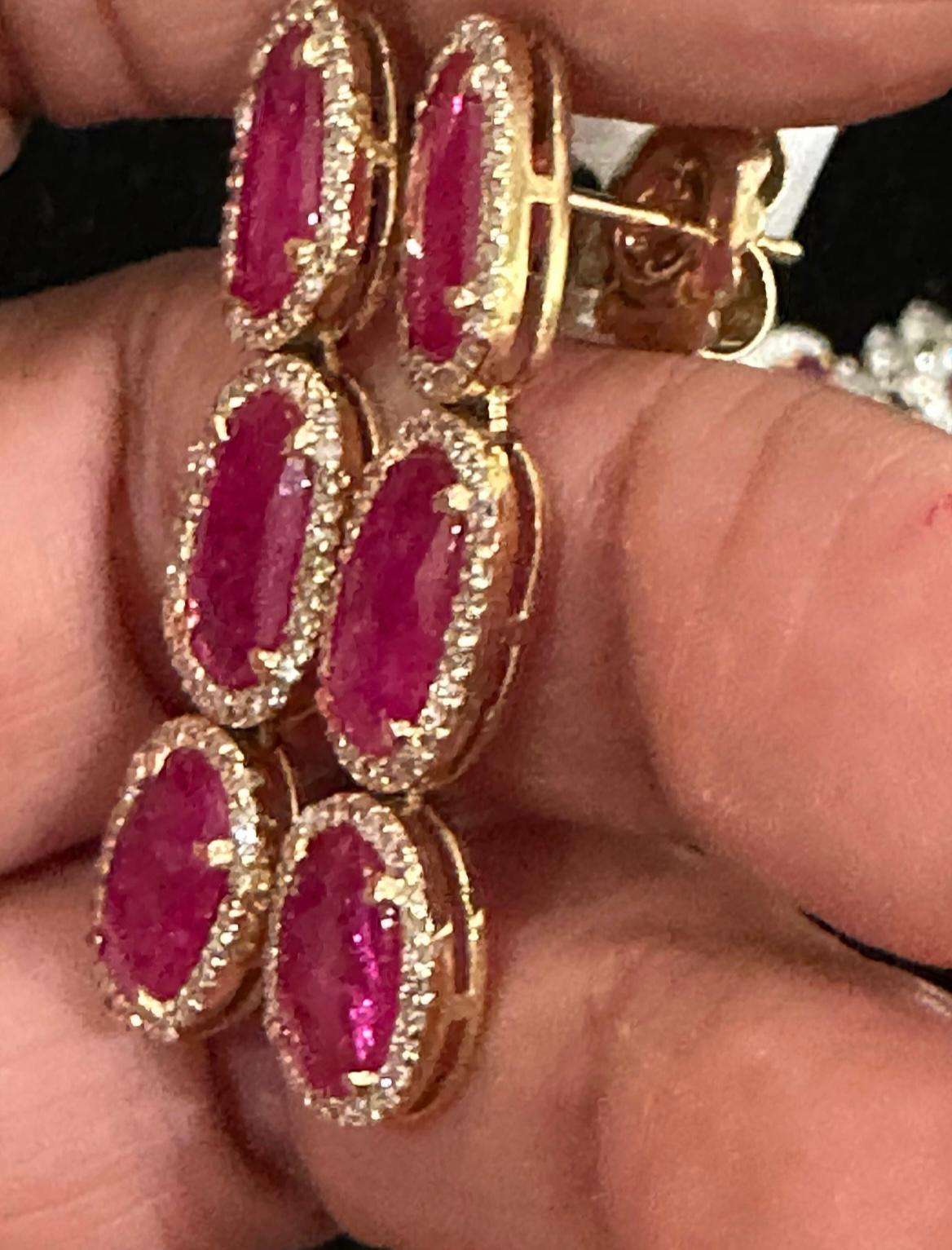 Collana in oro 18k con diamanti e rubini da 15,85 carati in vendita 7