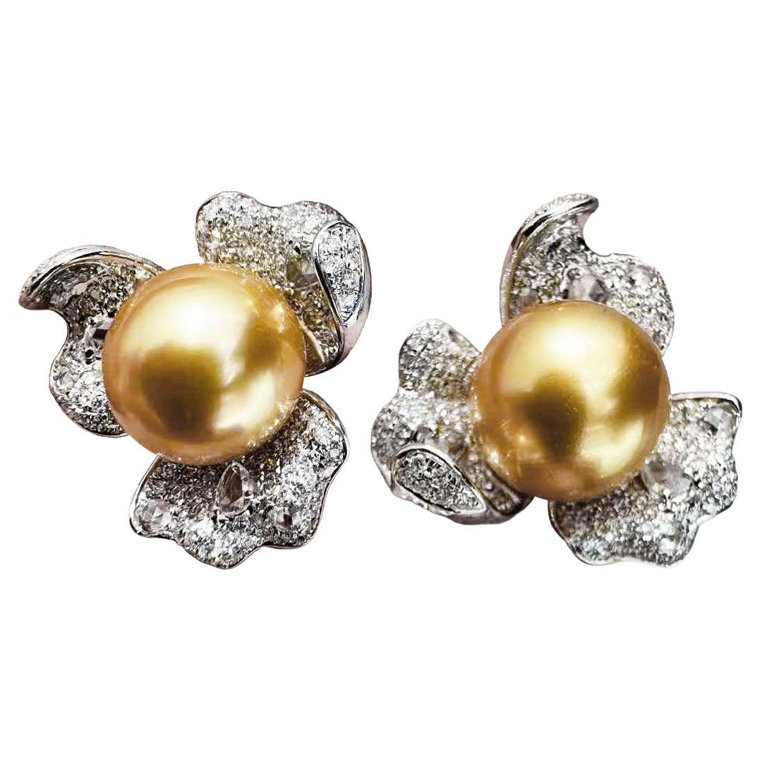 【Vine Symphony】Golden Petal Aurora South Sea Pearl Diamond Leaf Earrings