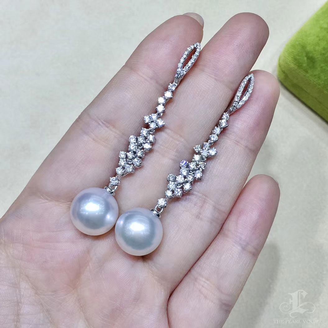 【Vine Symphony】Fountain Line Aurora South Sea Pearl & Diamond Drop Earrings For Sale 1