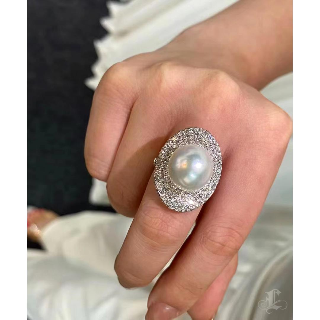【Crown Radiance】Convertible Stellar South Sea Pearl & Diamond Ring Pendant For Sale 6