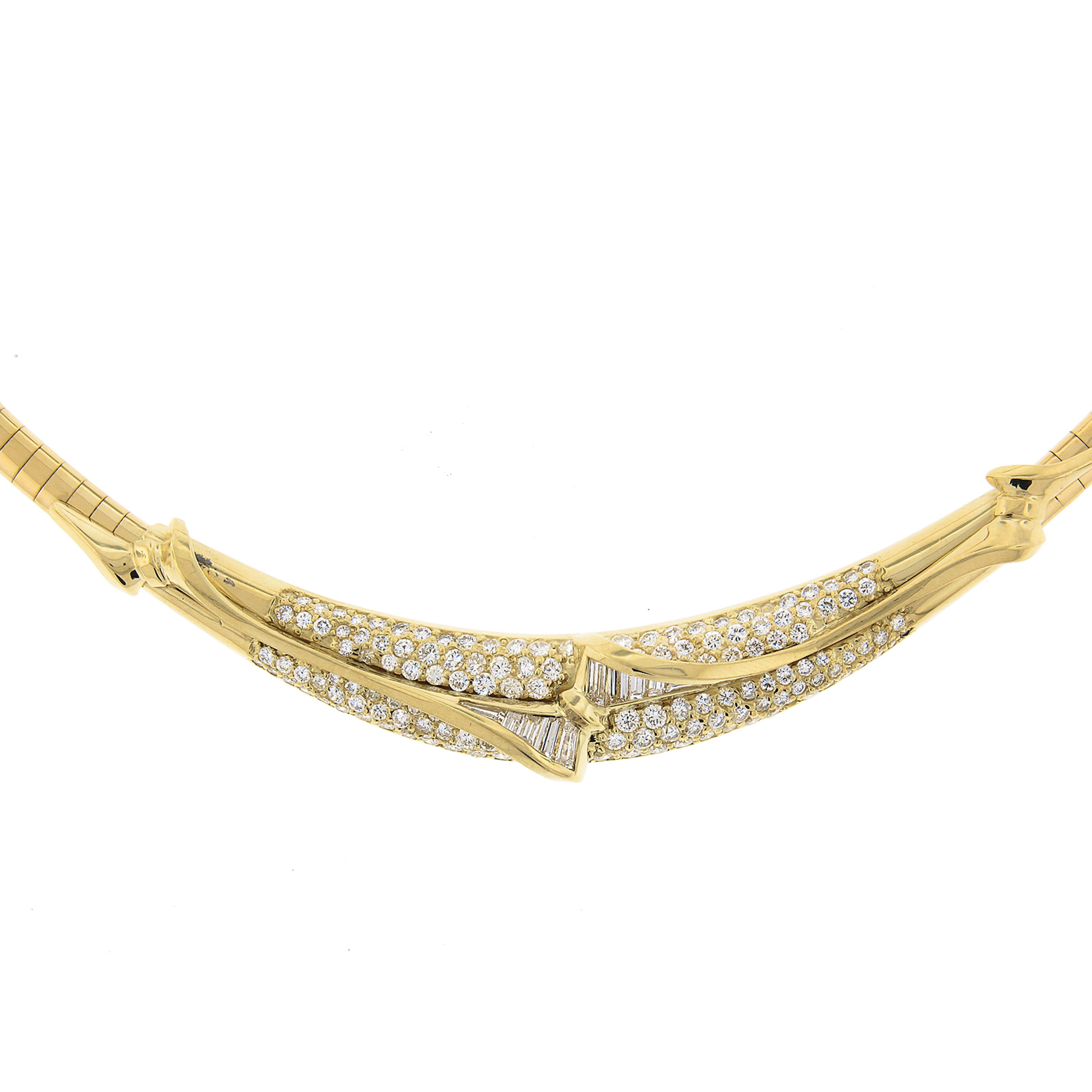 18k Gold 1.85ctw Round Brilliant & Baguette Diamond Omega Collier Chain Necklace In Excellent Condition For Sale In Montclair, NJ