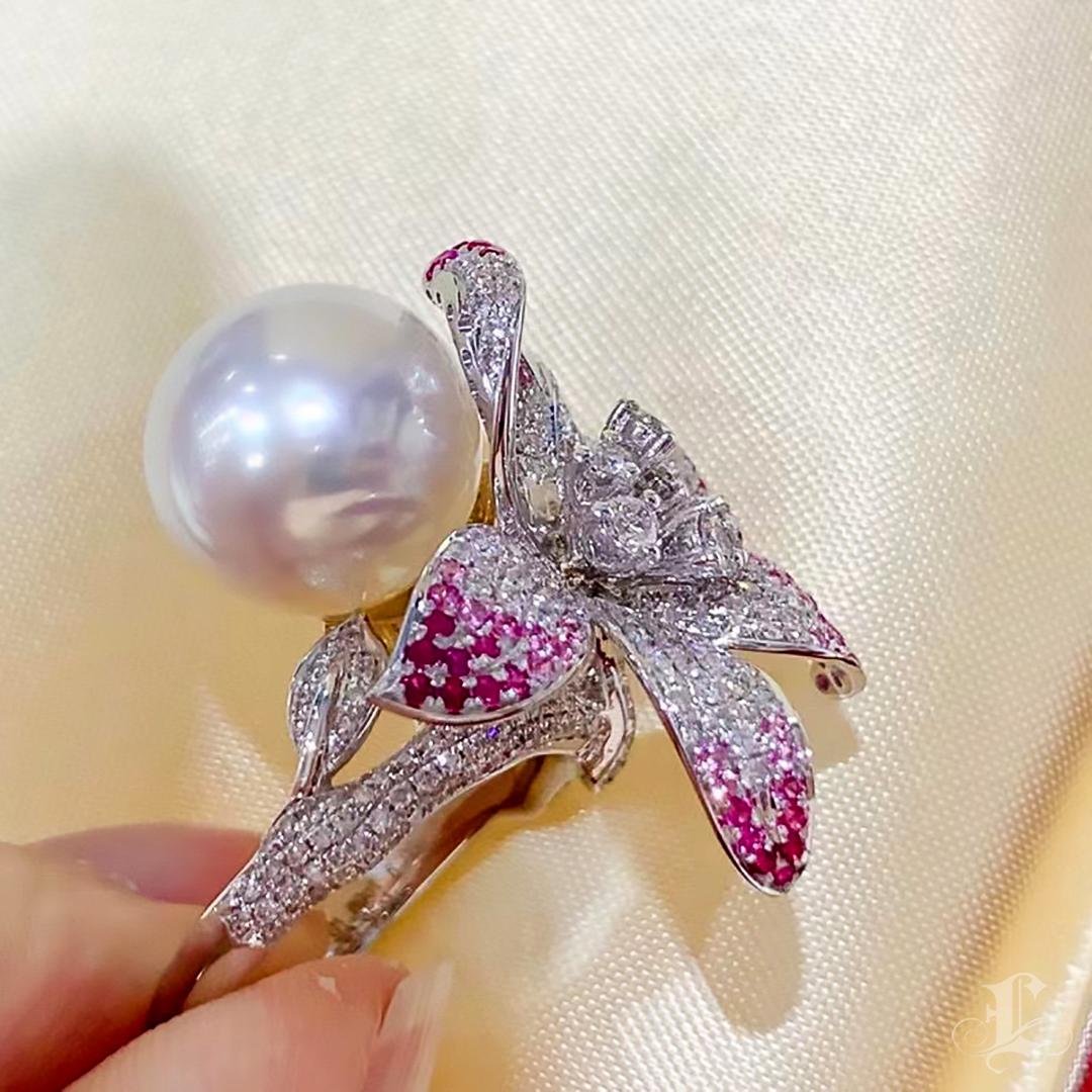 【Vine Symphony】Petalburst Aurora South Sea Pearl Diamond Sapphire Ring For Sale 2