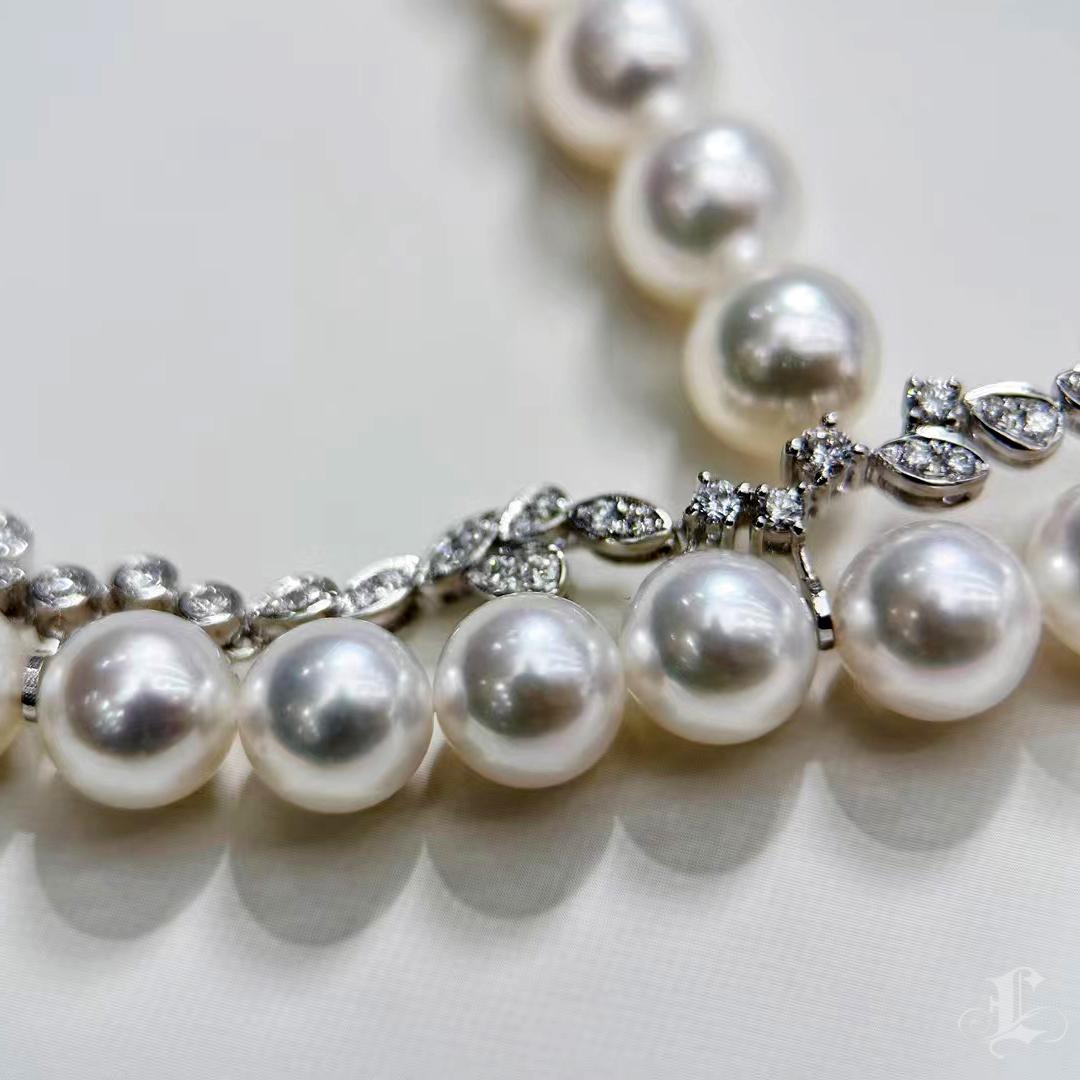 【 Sculpted Geometry】Sculpted Harmony Akoya & South Sea Pearl Diamond Necklace In New Condition For Sale In New York, NY