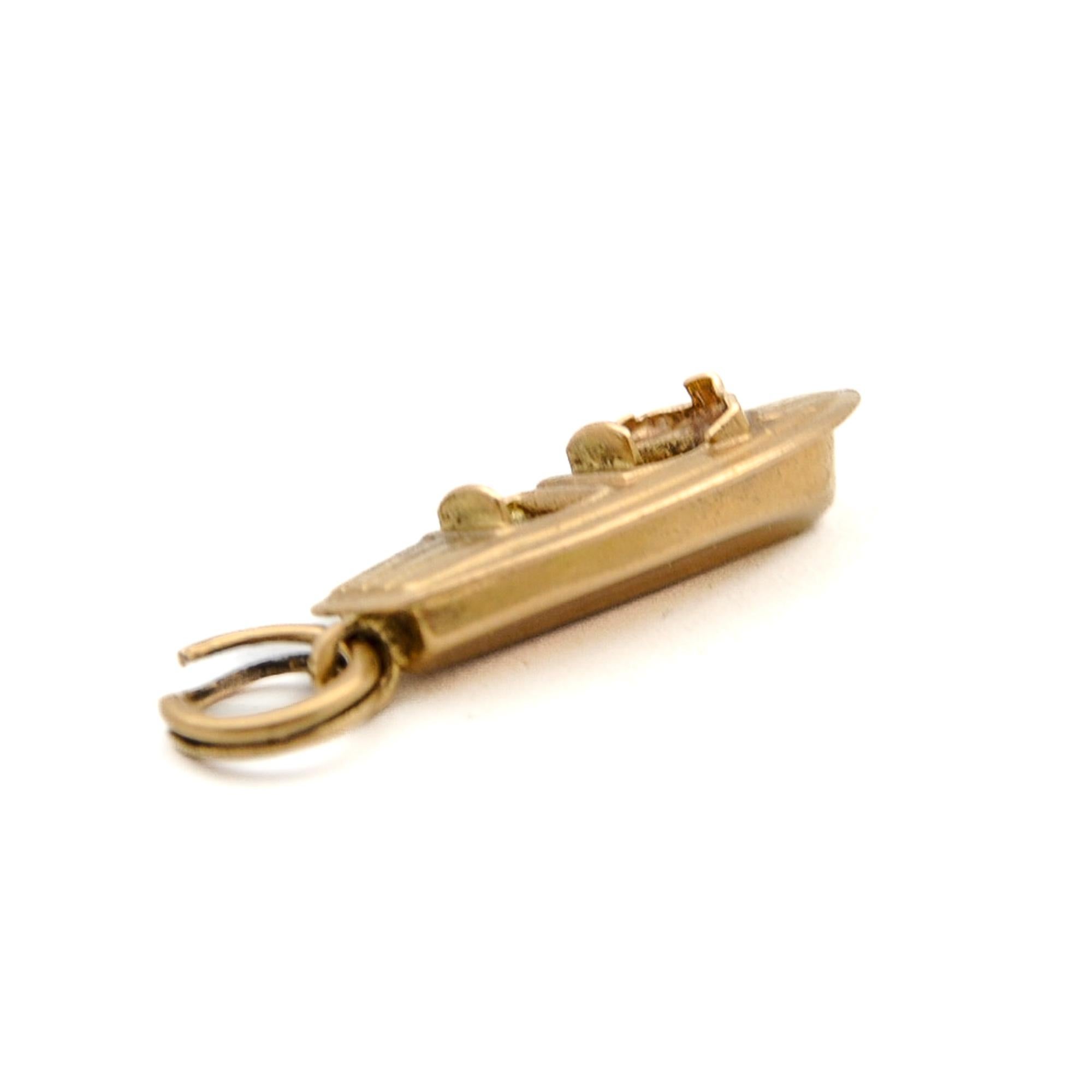 Vintage 18K Gold 1960's Italian Speedboat Charm Pendant For Sale 5