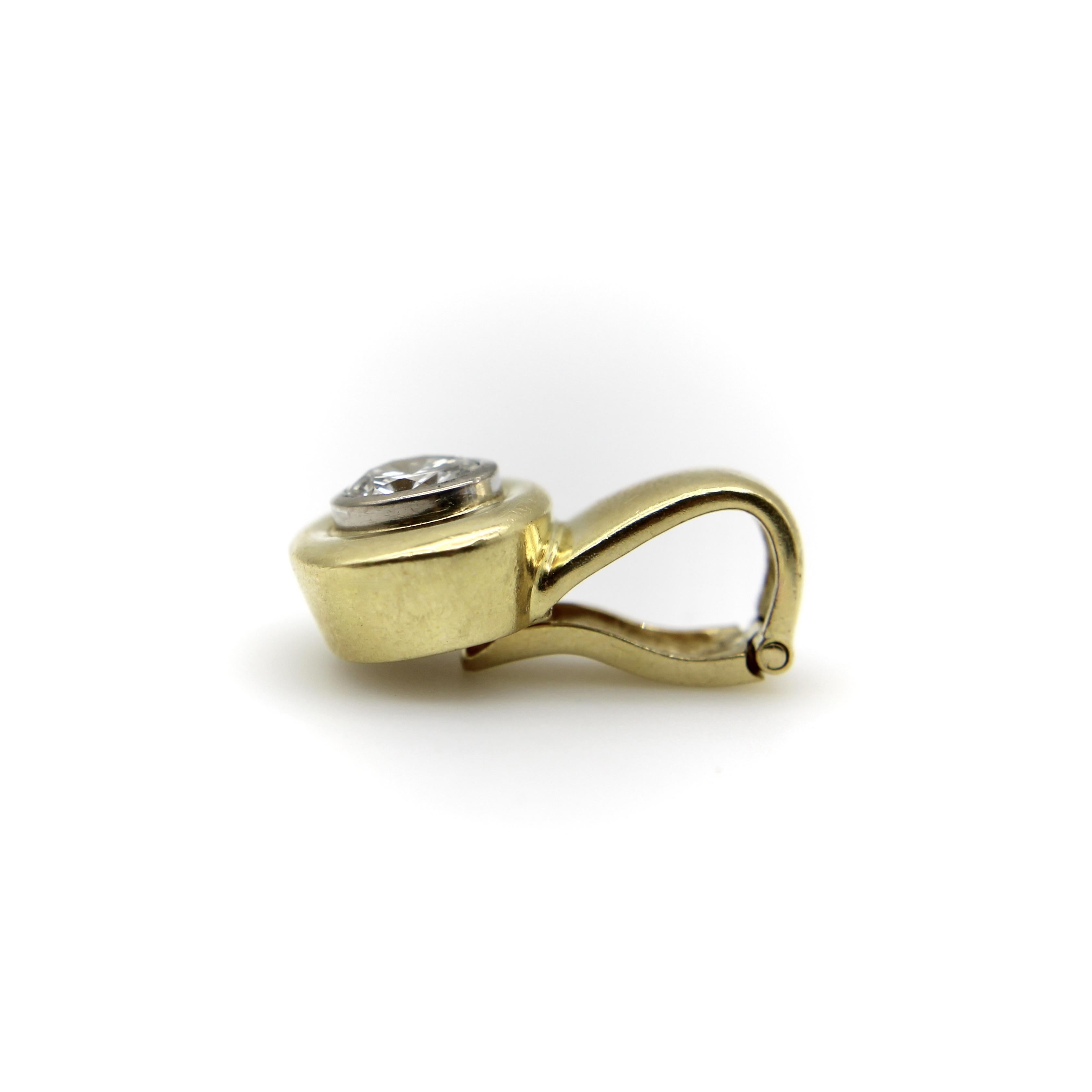 Ciondolo in oro 18K anni '80 con diamante da 1 carato In condizioni buone in vendita a Venice, CA