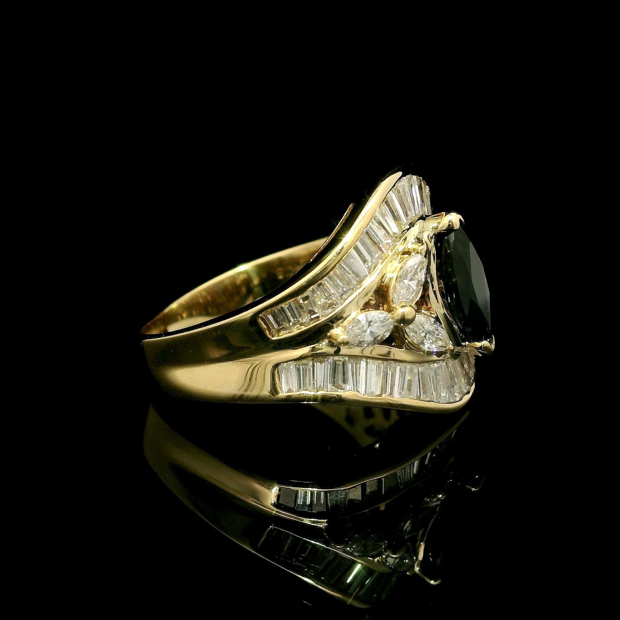 --Pietre: --
(1) Zaffiro naturale autentico - taglio marquise - forma molto bella - incastonato - colore blu reale molto bello - 8x4mm - 0,80ct (esatto)
Diamanti naturali autentici - 43 diamanti taglio baguette e 6 diamanti taglio marquise -