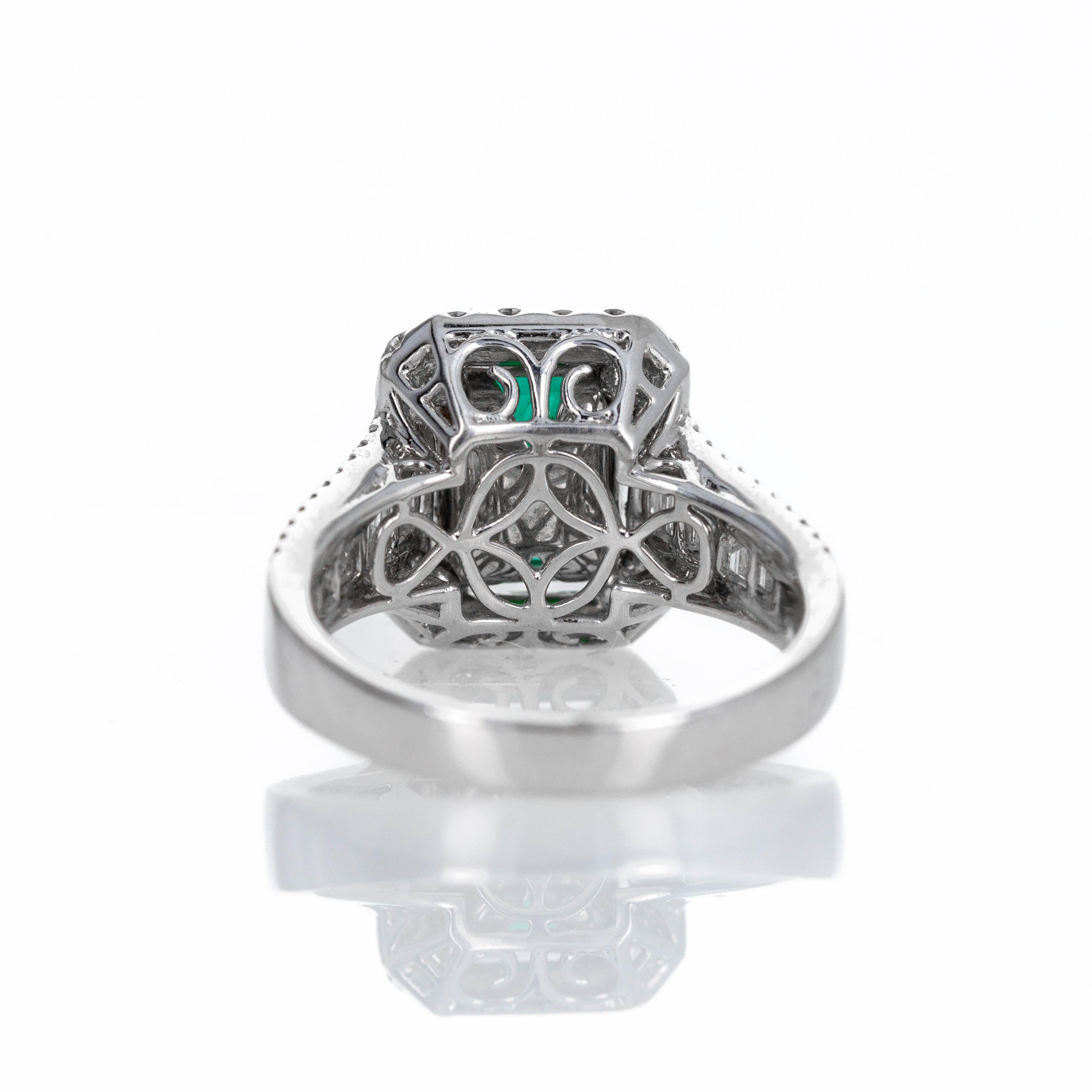 18K Gold 2 Carat Emerald Diamond Baguette Halo Ring For Sale 1