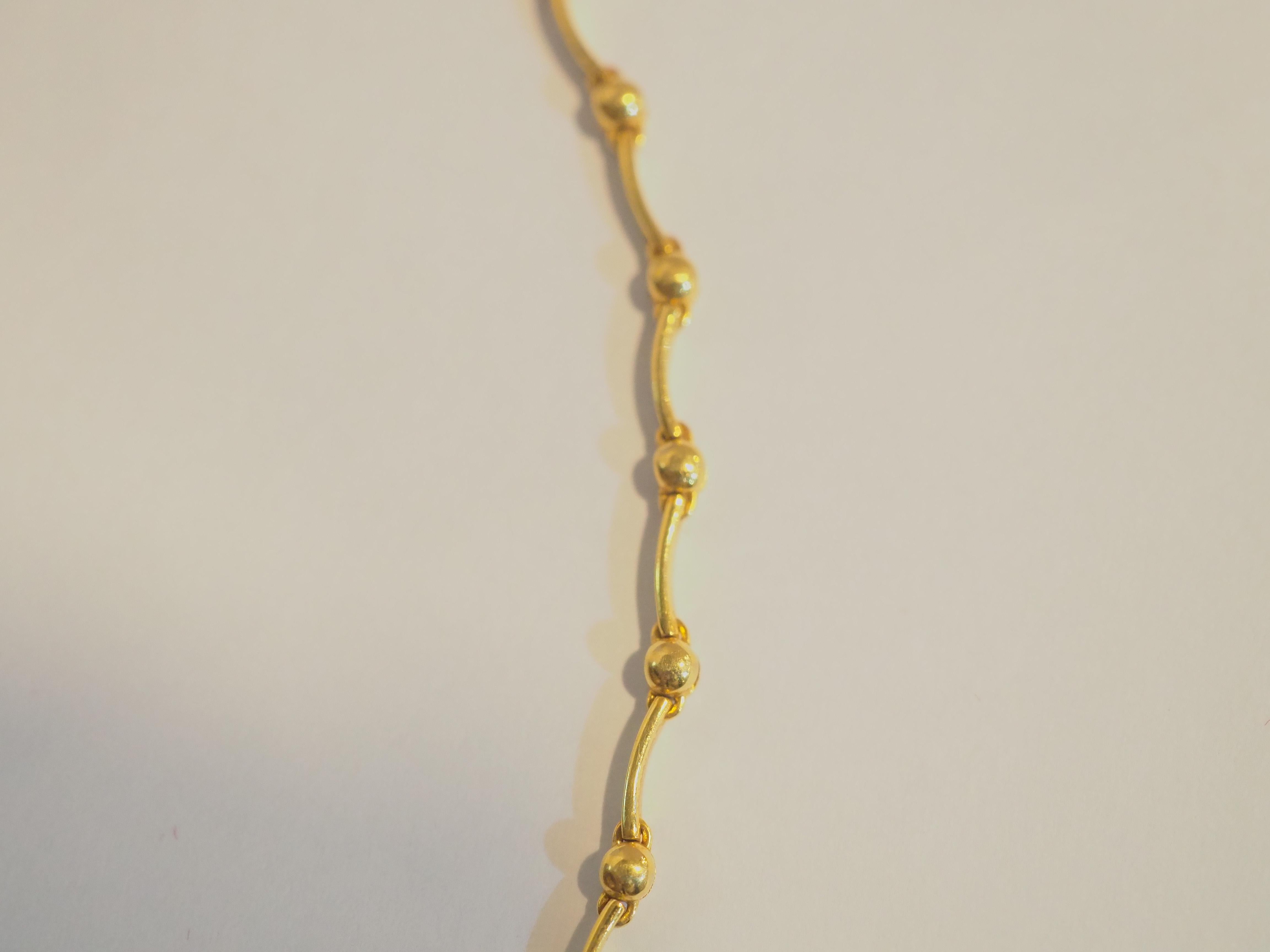 Chaîne collier florale en or 18 carats avec diamants ronds brillants de 2 carats en vente 1