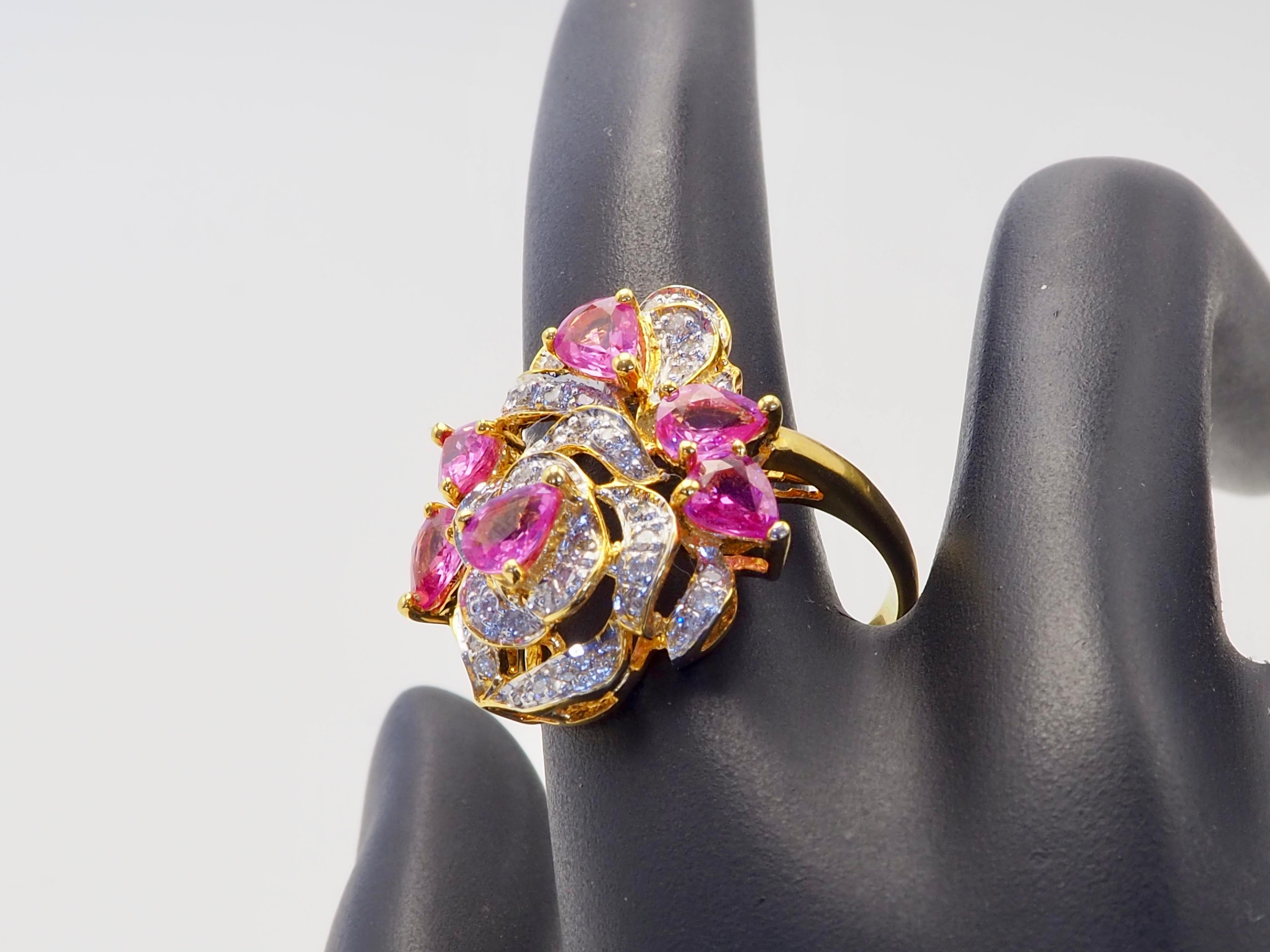 18K Gold 2,11ct Birne Rosa Saphire & 0,35ct Brillant Diamant Rose Ring im Angebot 2
