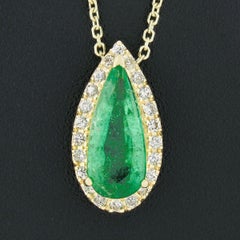 18K Gold 2.15ct Elongated Pear Emerald w/ Diamond Halo Teardrop Pendant Necklace