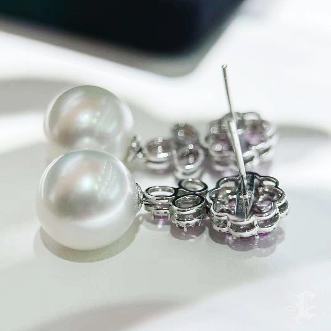 【Vine Symphony】Floral Sapphire Aurora South Sea Pearl Diamond Evening Earrings For Sale 3