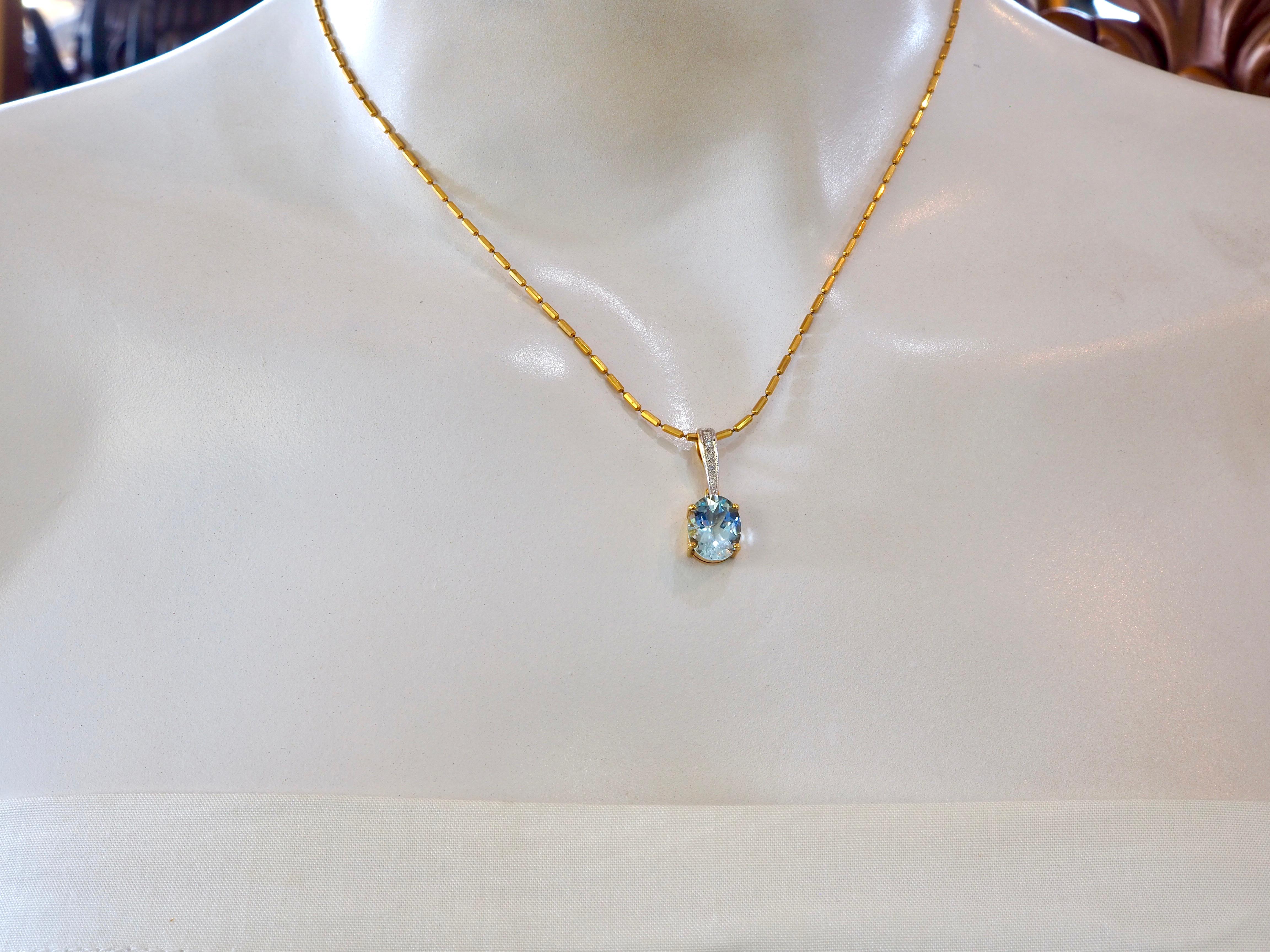 18K Gold 2,22ct Oval Aquamarin & 0,03ct Diamant Anhänger Enhancer im Angebot 4