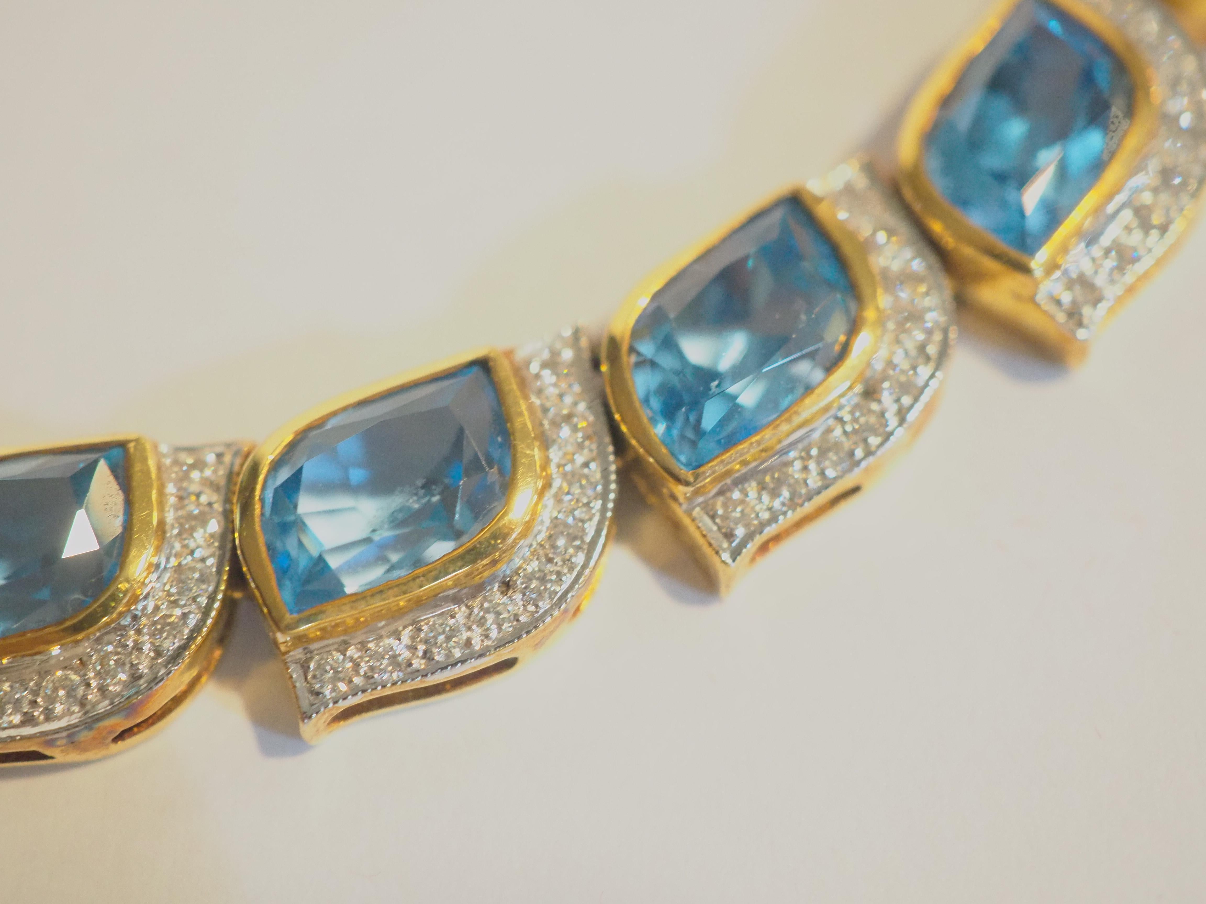 18K Gold 23.56ct Fancy Blue Topaz & 1.10ct Diamond Chain Necklace In Excellent Condition For Sale In เกาะสมุย, TH