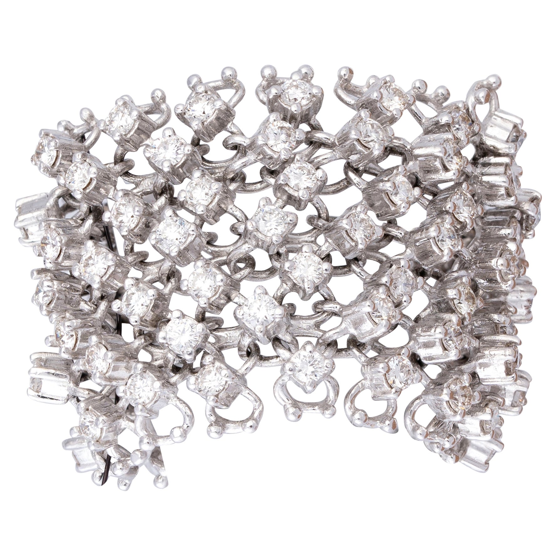Bague en or 18 carats avec diamants de 2,40 carats en vente