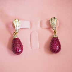 18k Gold 26 Carats Squared Ruby & Diamond Teardrop Vintage Dangle Earrings