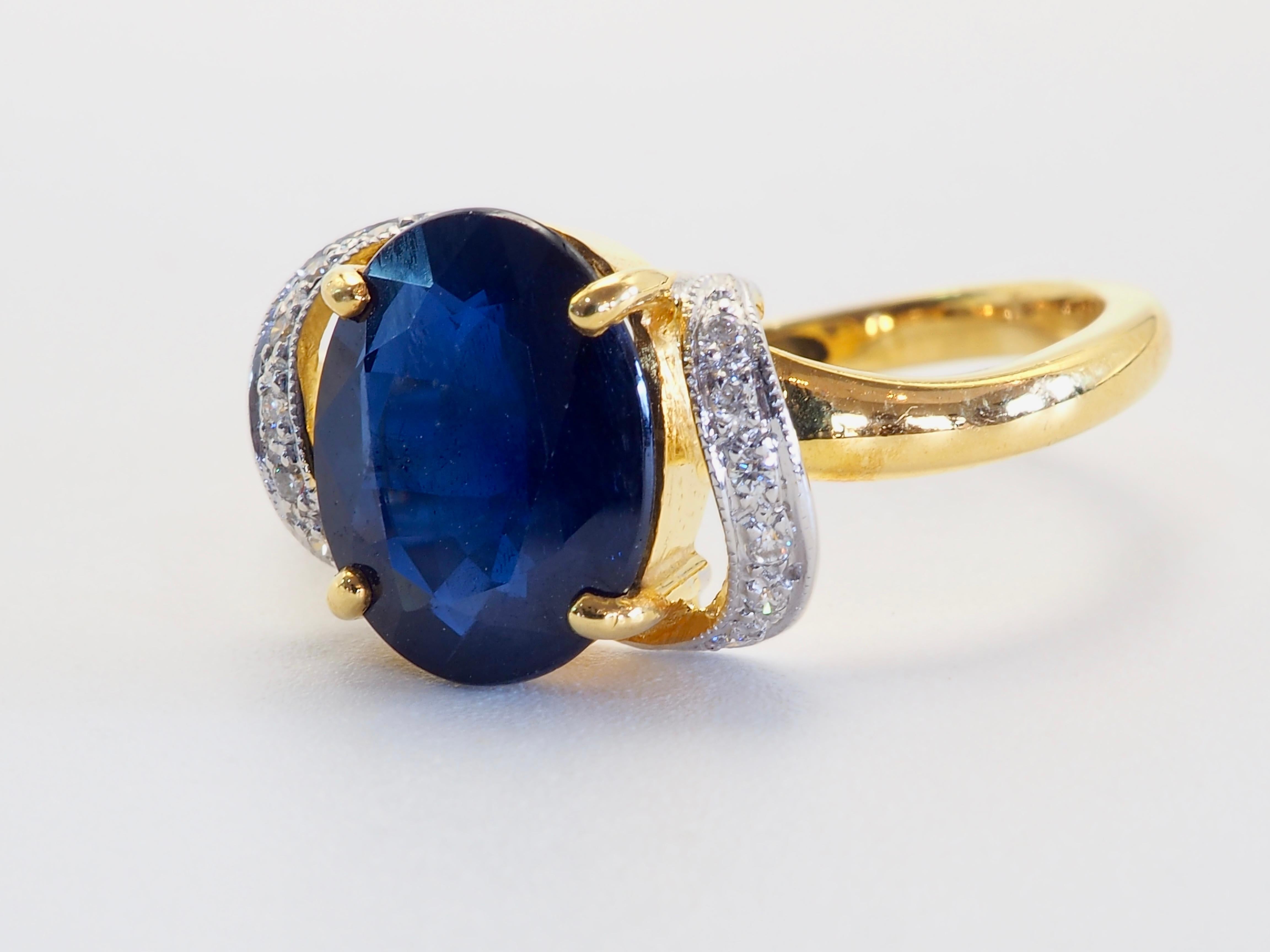 Decent size deep Thai blue sapphire with gorgeous deep strong blue tone- for those who loves darker sapphires. The pave diamonds are bright and lively set nicely. Classic contemporary swirl style shank accompanied by hard stone sapphire and diamonds