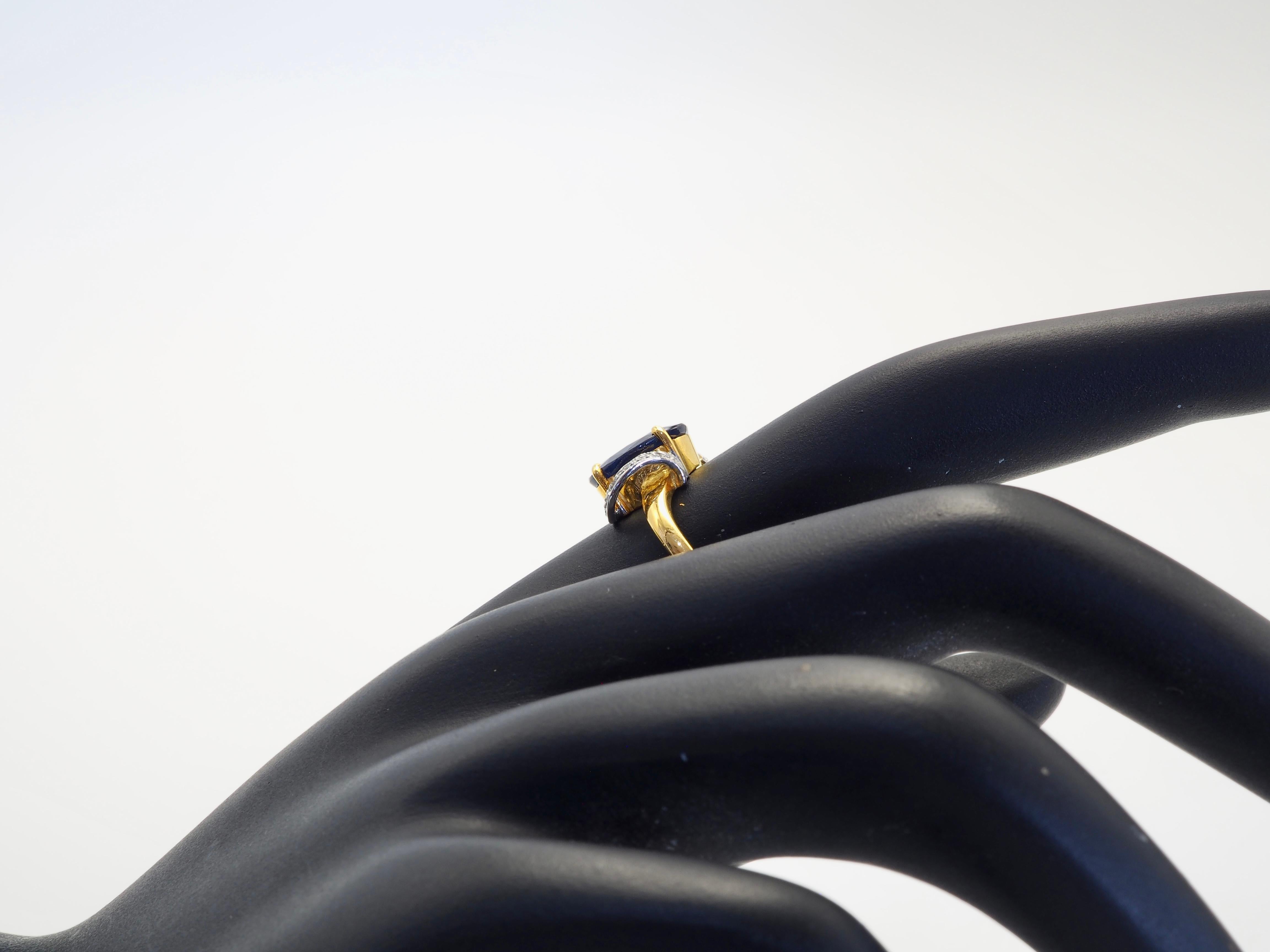 18K Gold 2.71ct Deep Blue Sapphire & 0.06ct Diamond Fine Swirl Ring 1