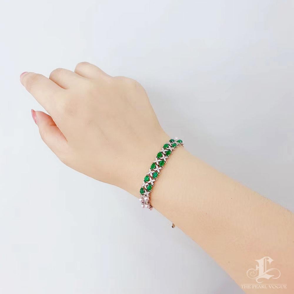 【Jādora】Forest Whisper Aurora Akoya Pearl Emerald Bracelet en vente 5