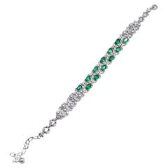 Bracciale di smeraldi con perle Akoya di Aurora Forest Whisper