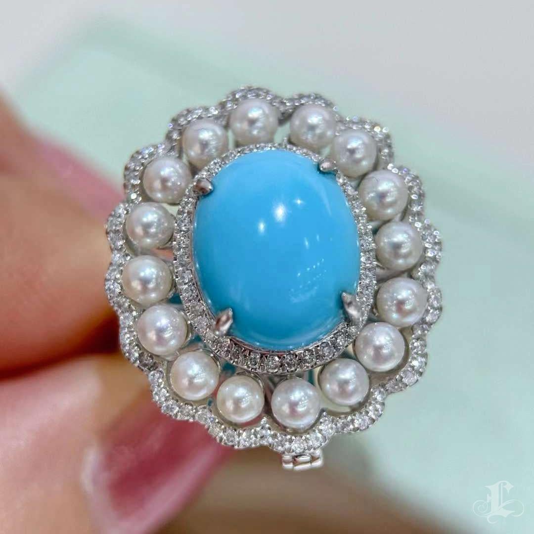 【Caelmare】Regal Halo Convertible Turquoise & Baby Akoya Pearl Ring Pendant For Sale 3