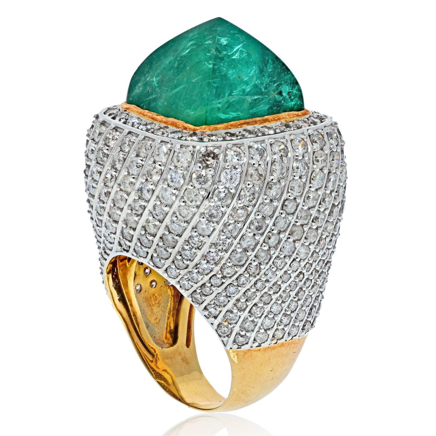 Sugarloaf Cabochon 18K Gold 38 Carat Sugarloaf Green Emerald and Diamond Cocktail Ring For Sale