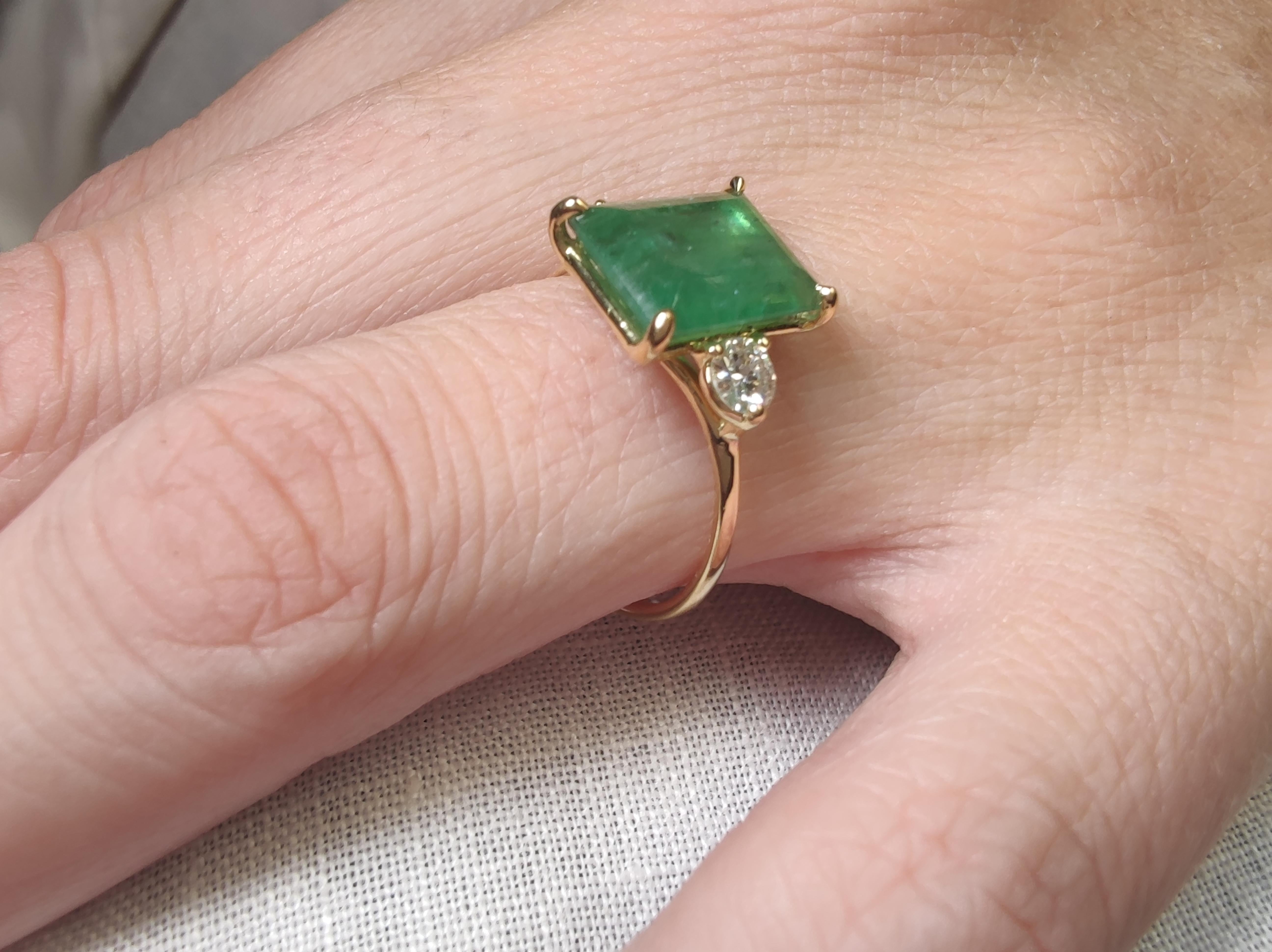 Artist 18K Gold 3.91 Carat Emerald 0.32 Carat  Diamond Ring -  Engagement Gift for Her For Sale