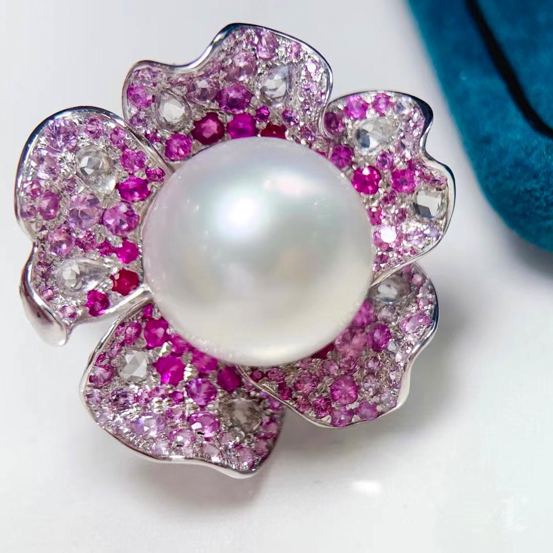 【Crown Radiance】Convertible Royale Bloom South Sea Pearl Sapphire Ring Pendant For Sale 4