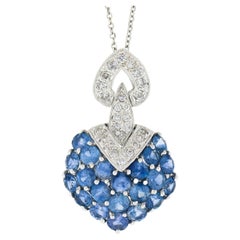 Pendentif en or 18 carats avec grappe de saphirs ronds et diamants de 4,35 carats et chaîne en or 14 carats