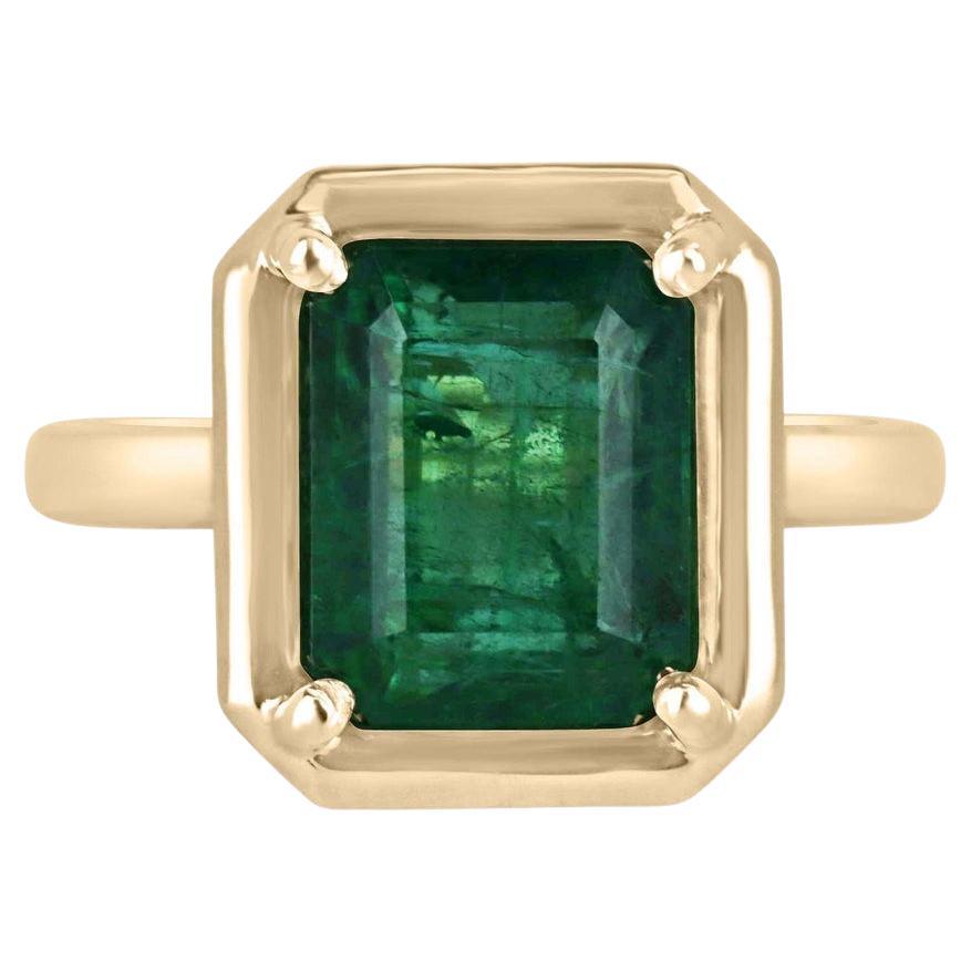18K Gold 4.40ct Emerald Cut Solitaire Ring, Four Prong Bezel Set May Birthstone For Sale