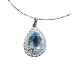 4.62 Carat Pear Shaped Aquamarine Diamond Pendant