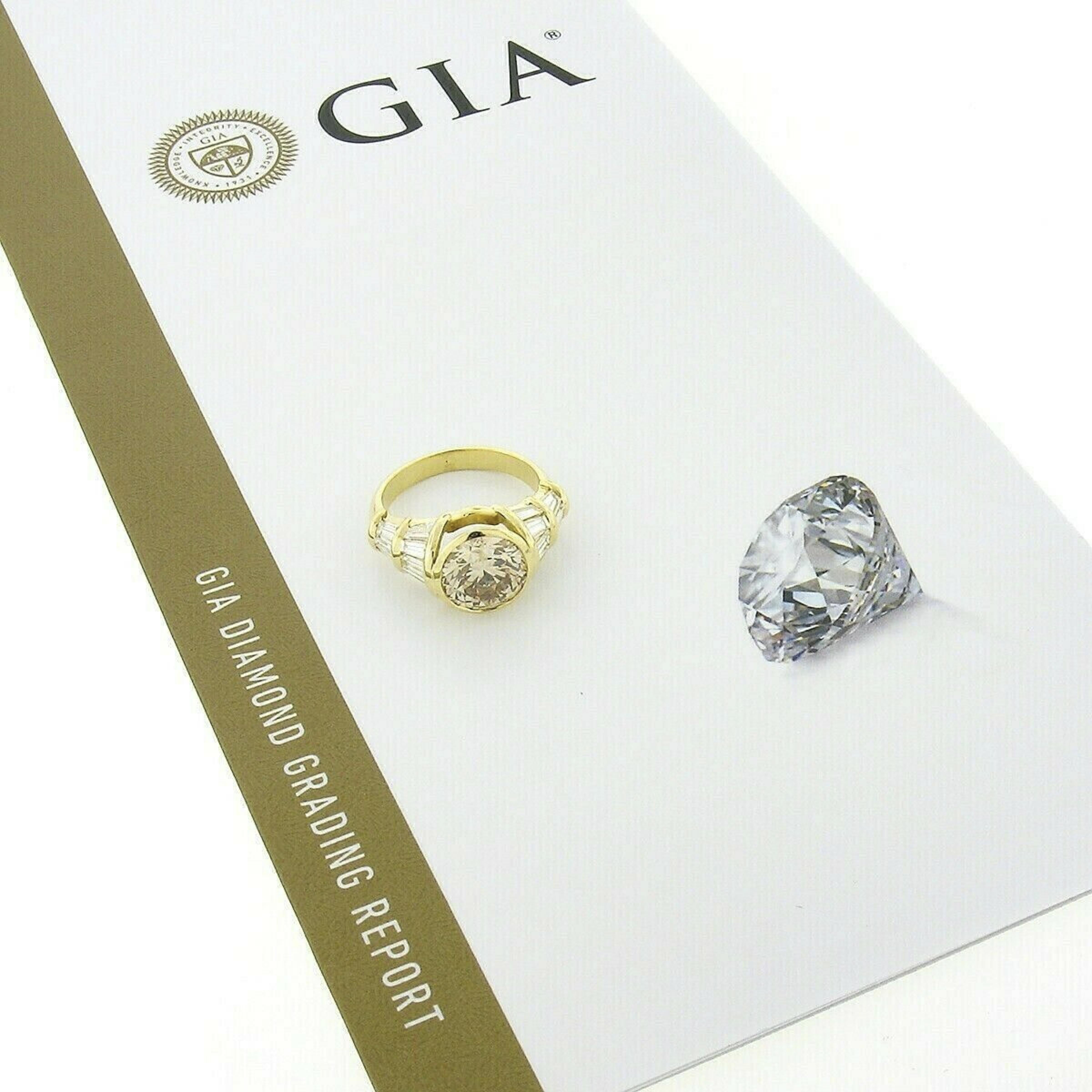Bague de fiançailles en or 18 carats avec diamants brun clair et baguettes taille ronde de 4,70 carats certifiés par le GIA en vente 5