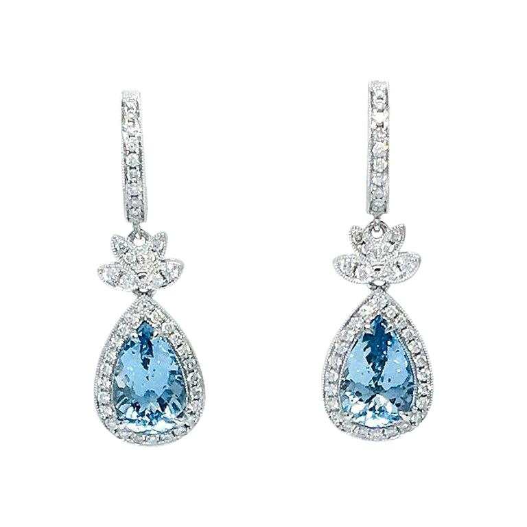 18 Karat Gold 4.96 Carat Aquamarine and 0.85 Carat Diamond Earrings For Sale