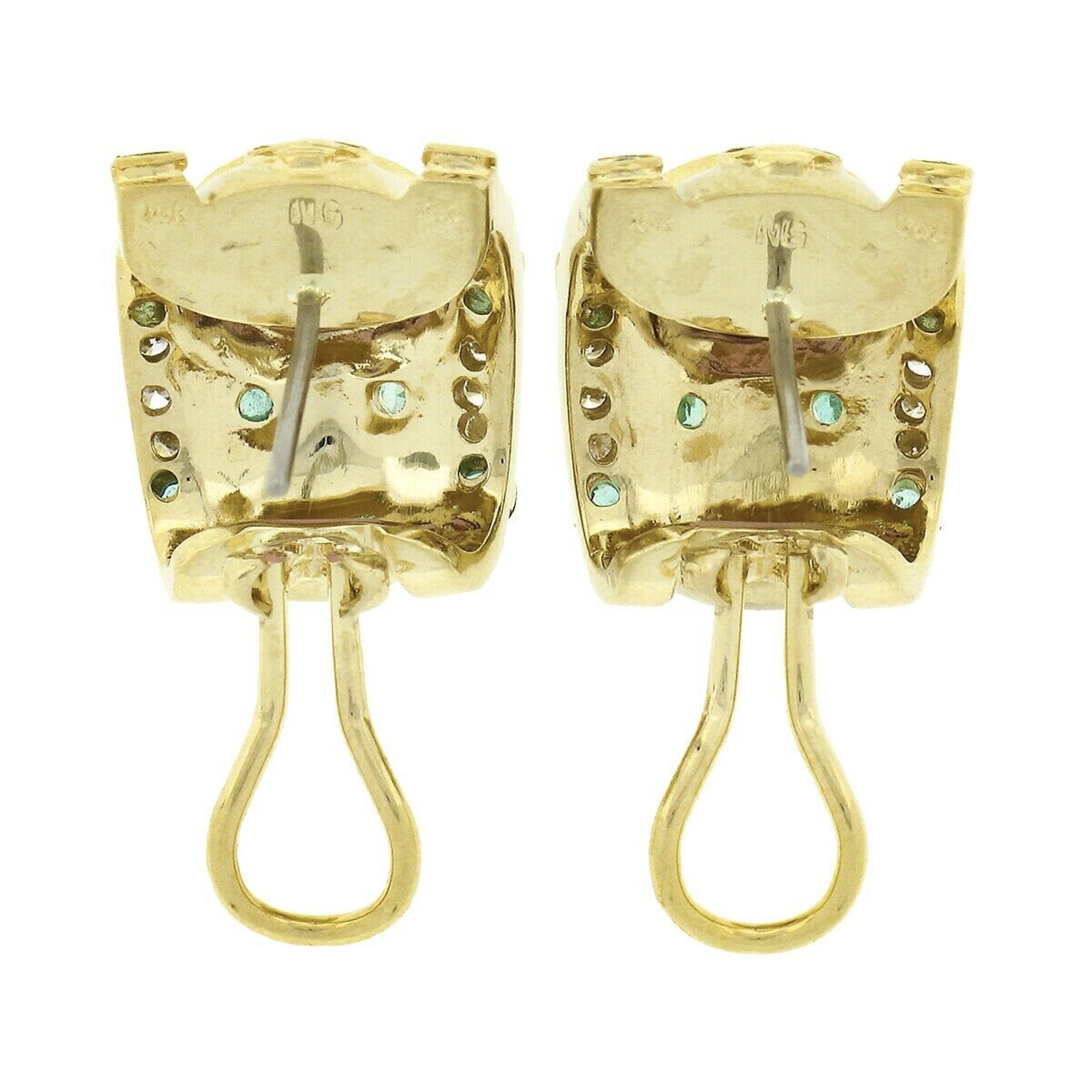 Boucles d'oreilles manchettes larges en or 18 carats avec diamants et tourmaline Paraiba rose avec lunette de 5,83 carats de poids total en vente 1