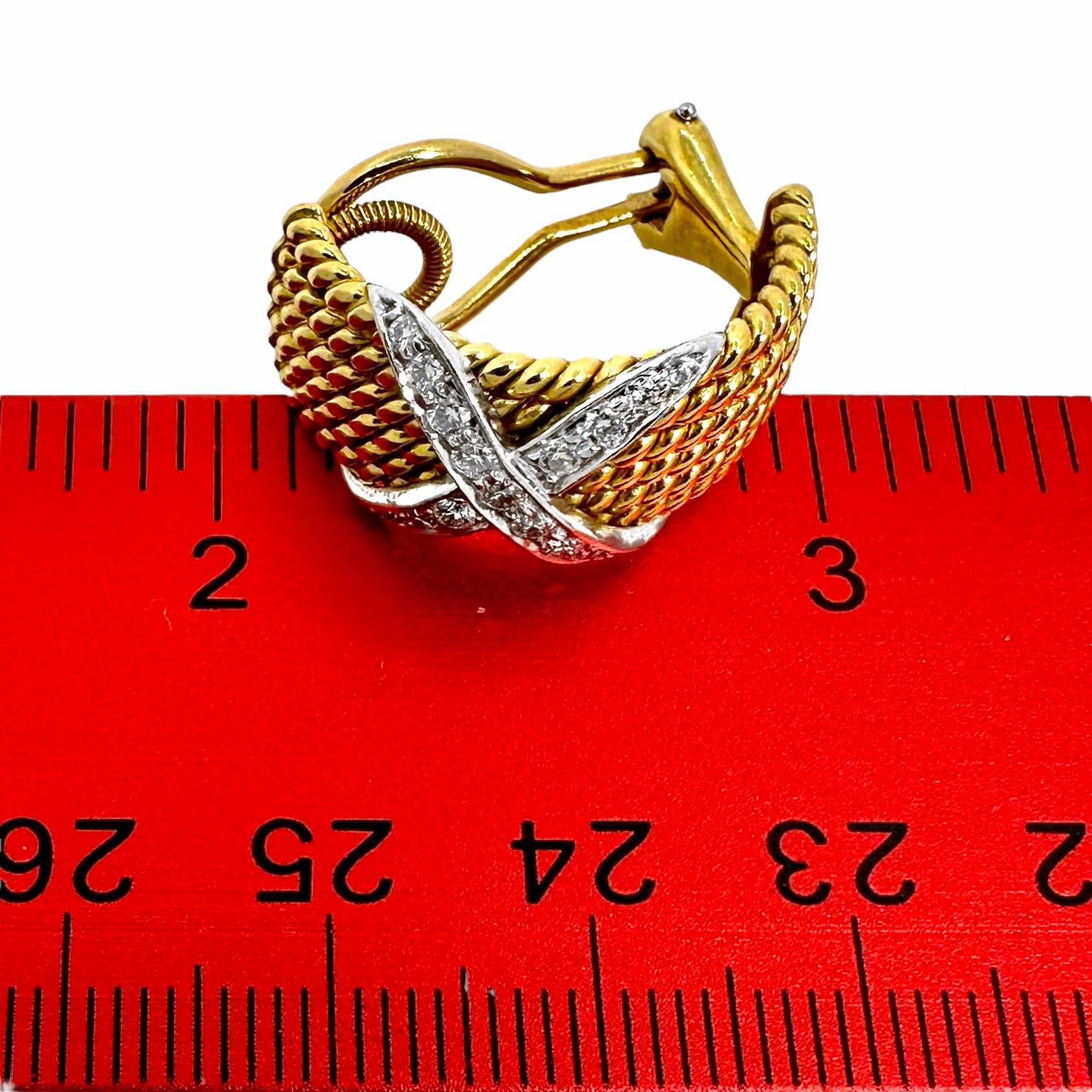 Boucle d'oreille unique en or 18 carats The Row Rope Platinum & Diamond X Tiffany Schlumberger en vente 1