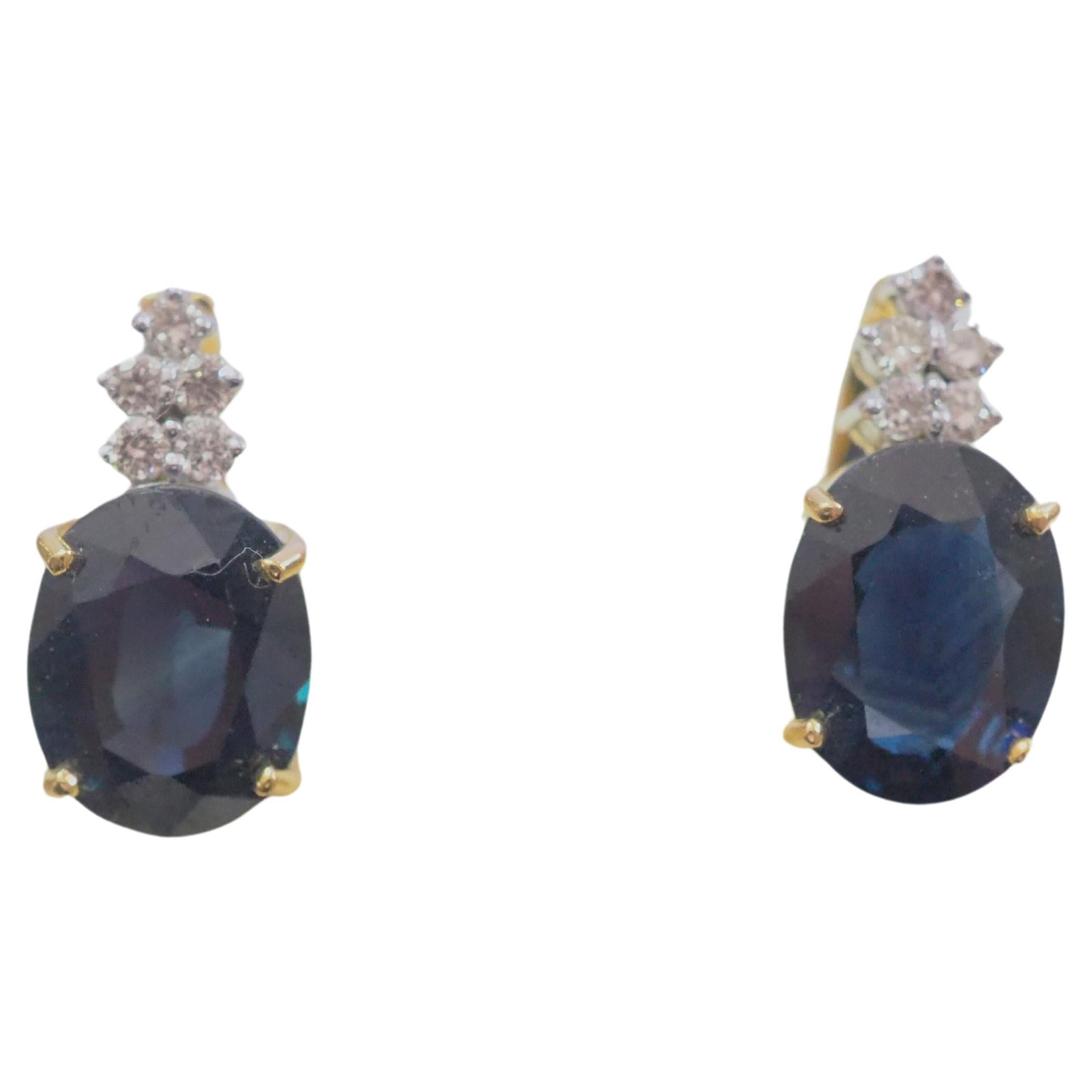 18k Gold 6.33ct Deep Blue Sapphire & 0.23ct Diamond Latch-Back Earring For Sale