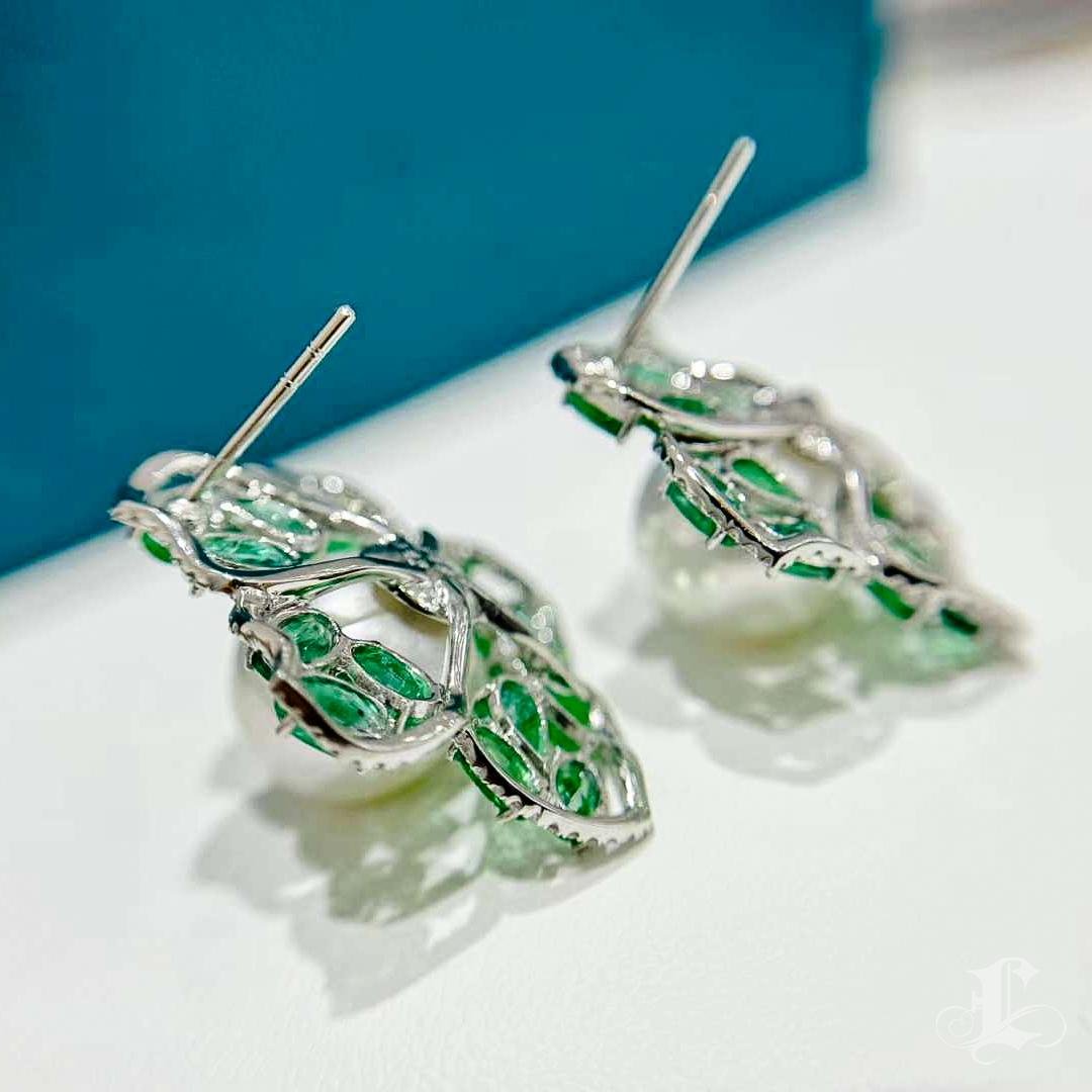 【Vine Symphony】Imperial Garden Aurora South Sea Pearl Emerald Earrings For Sale 1