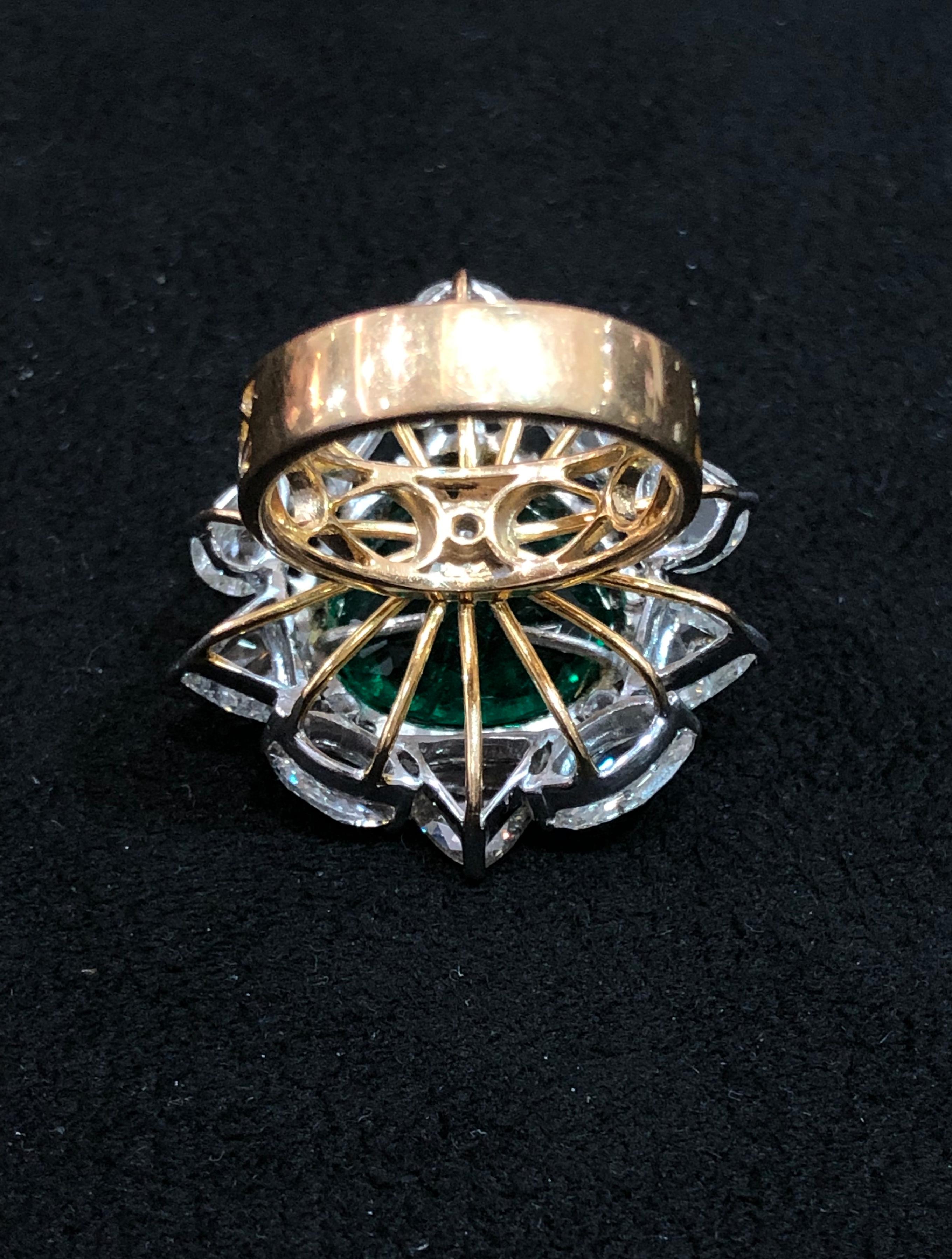 Contemporary 7.28 Carat Zambian Emerald  Diamond Rose Cut Diamond 18k Gold Cocktail Ring