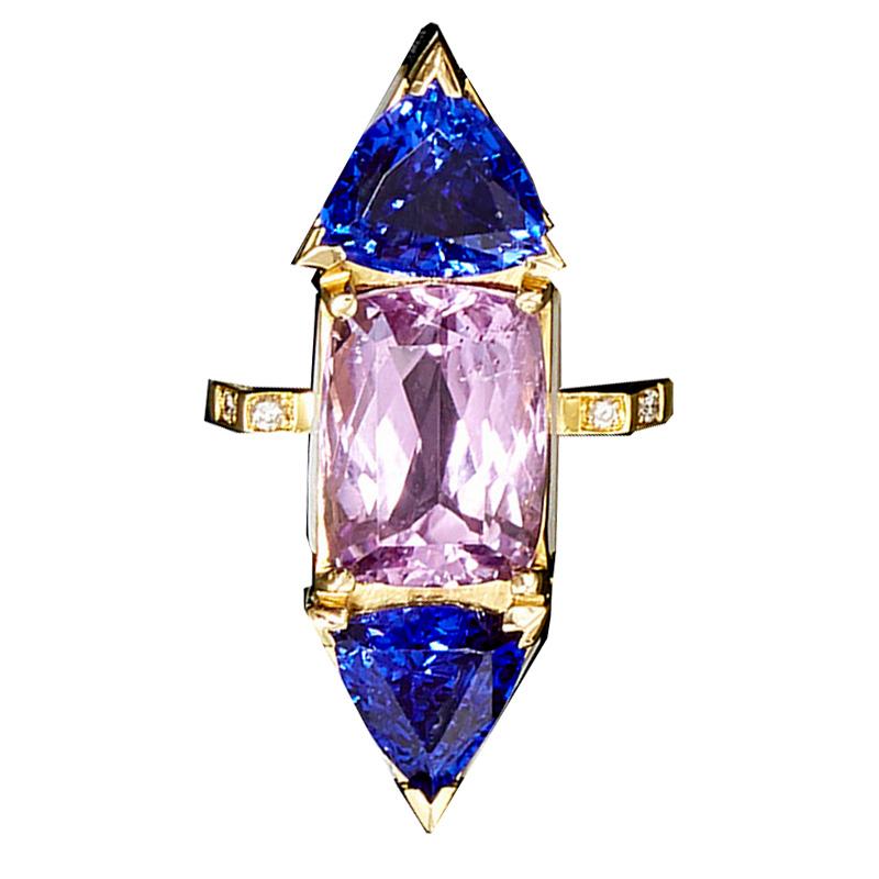 This modern handmade British-London Hallmarked 18 karat yellow gold ring, set with the highest quality of diamonds and 7.96 carat natural kunzite, 2.09 carat and 2.36 carat natural tanzanite and hand-cut mother of pearl inlaid on the side is from