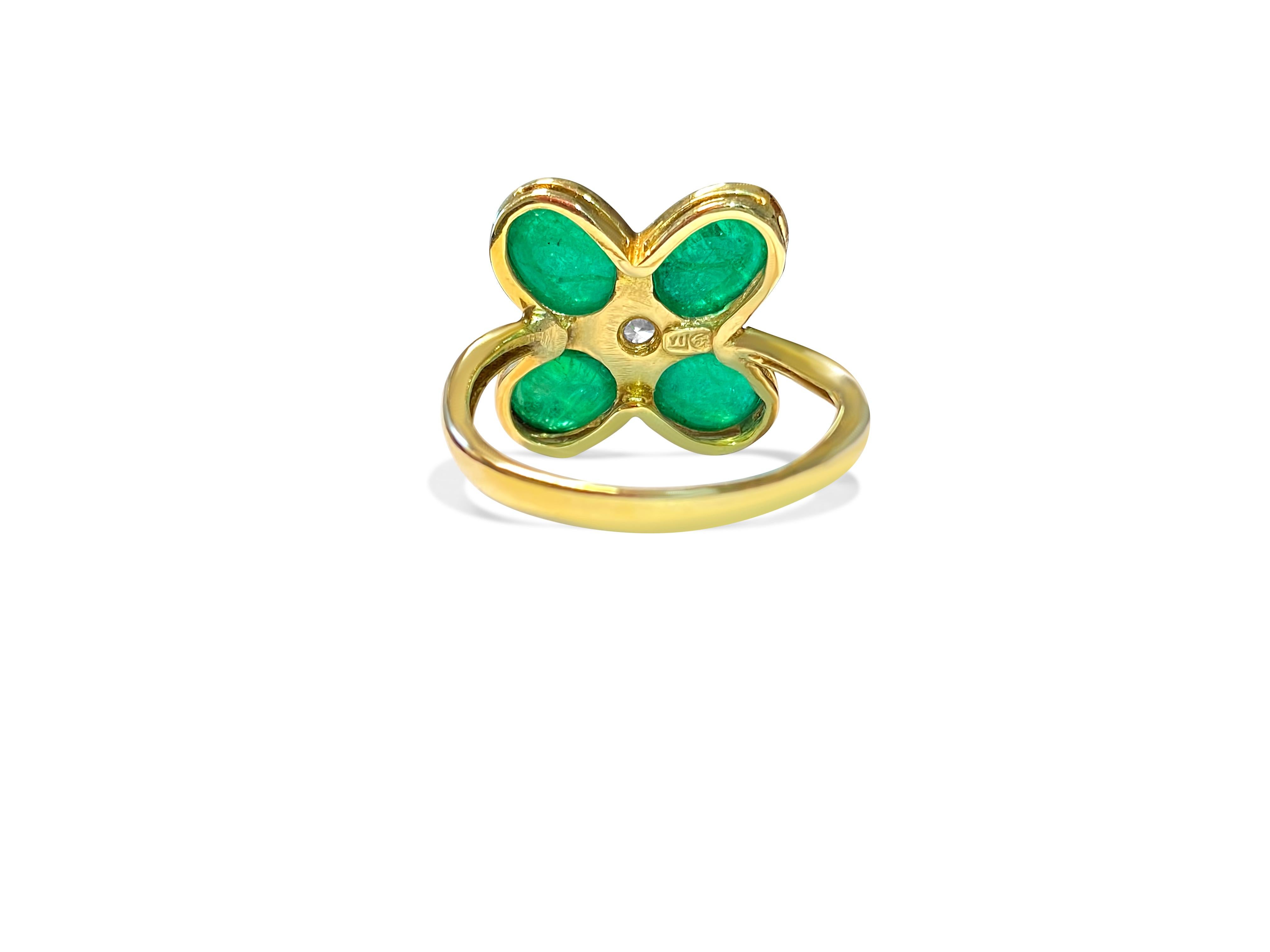 18 Karat Gold, 8,50 Karat Smaragd und Diamant-Ring im Zustand „Hervorragend“ im Angebot in Miami, FL