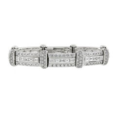 Bracelet fantaisie FIERY à larges maillons en or 18 carats avec diamants baguettes de qualité 9,13 carats