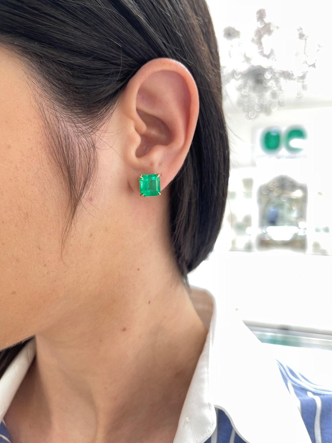 Boucles d'oreilles en or 18 carats 9.28tcw émeraude colombienne et diamant, taille Asscher en vente 2